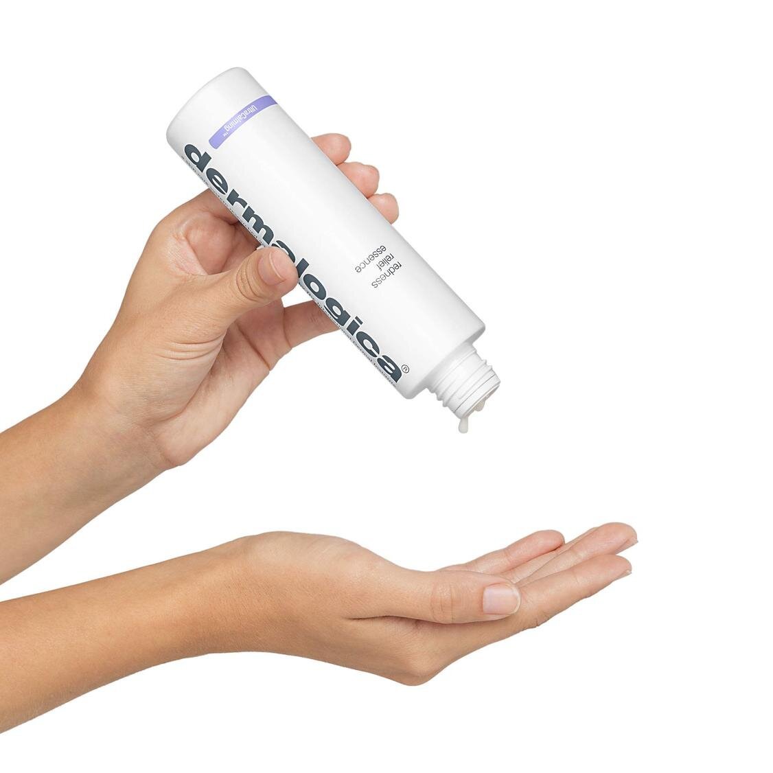 redness-relief-essence_model_1126x1126.jpeg