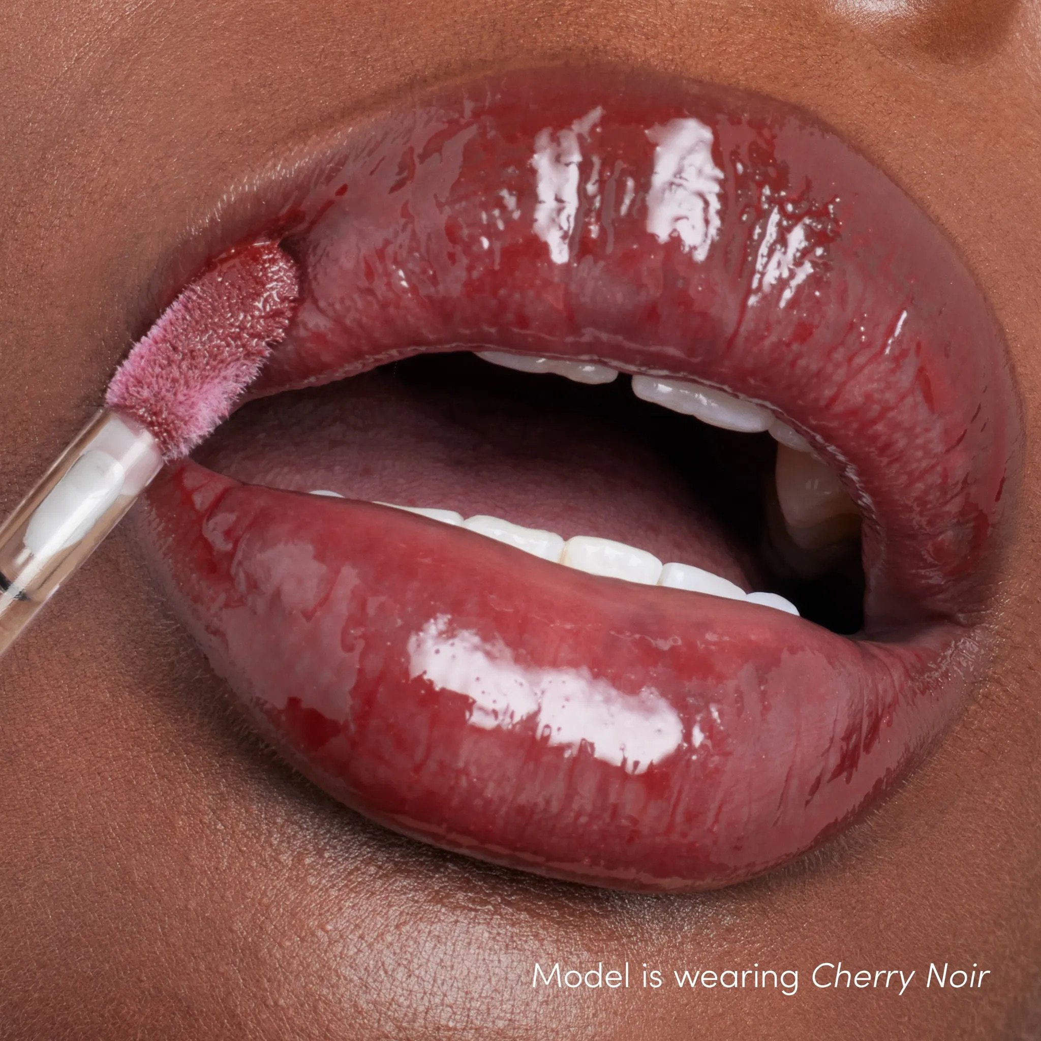JI_2048x2048px_LipCategory-LipGlaze-CherryNoir_2146b315-98ca-42eb-9c68-3973daef255b (1).jpeg