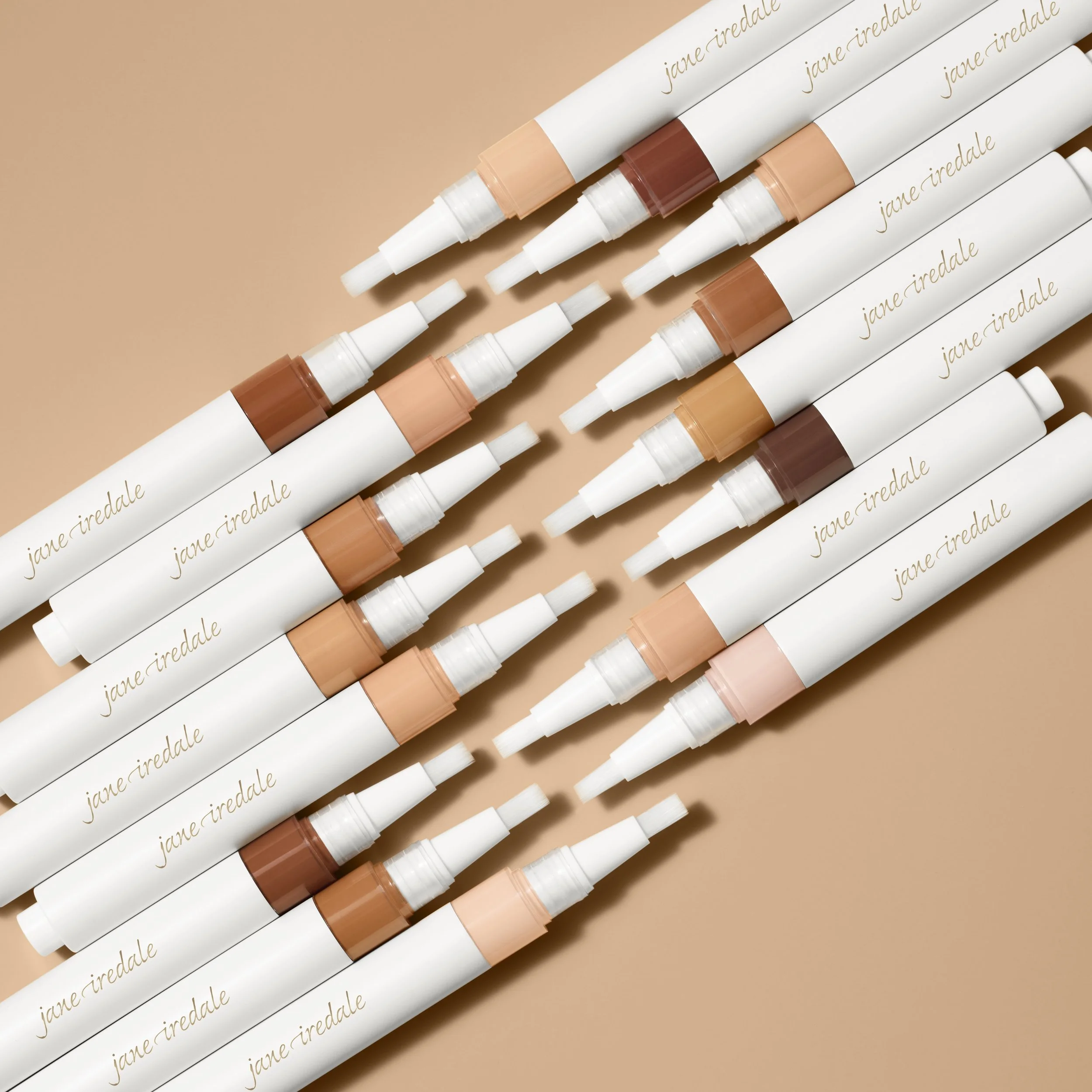 IC_SKINTUITION_CONCEALER_PRODUCT_GROUP_P09_237148_F.jpg