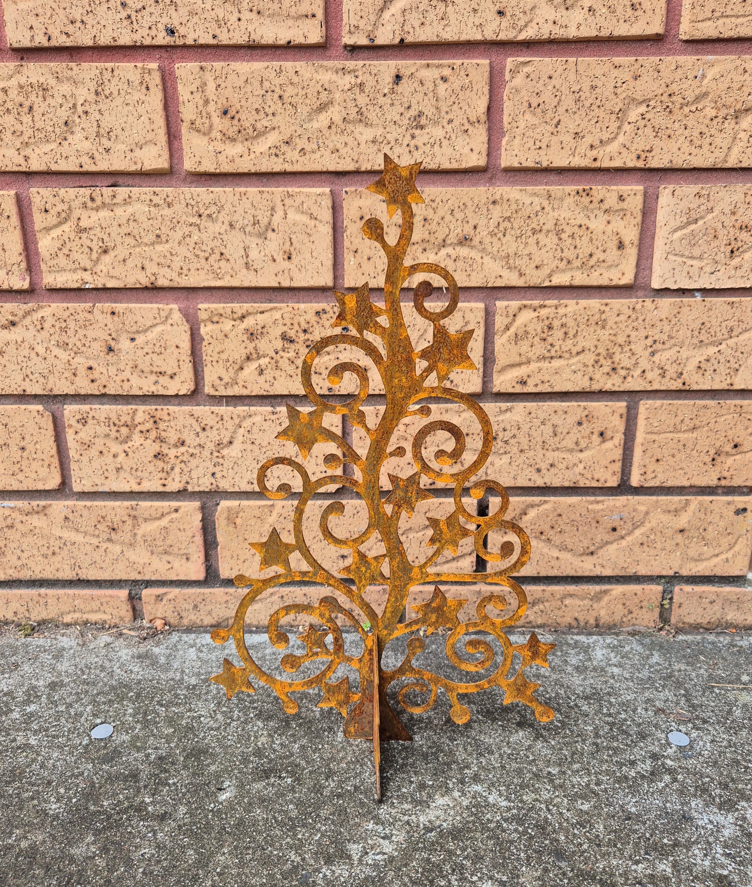 Curly Tree wall.jpg