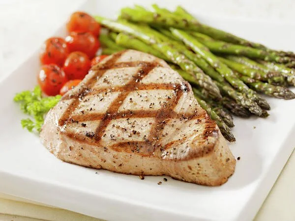 Grilled Tuna Steak with fresh Herbs