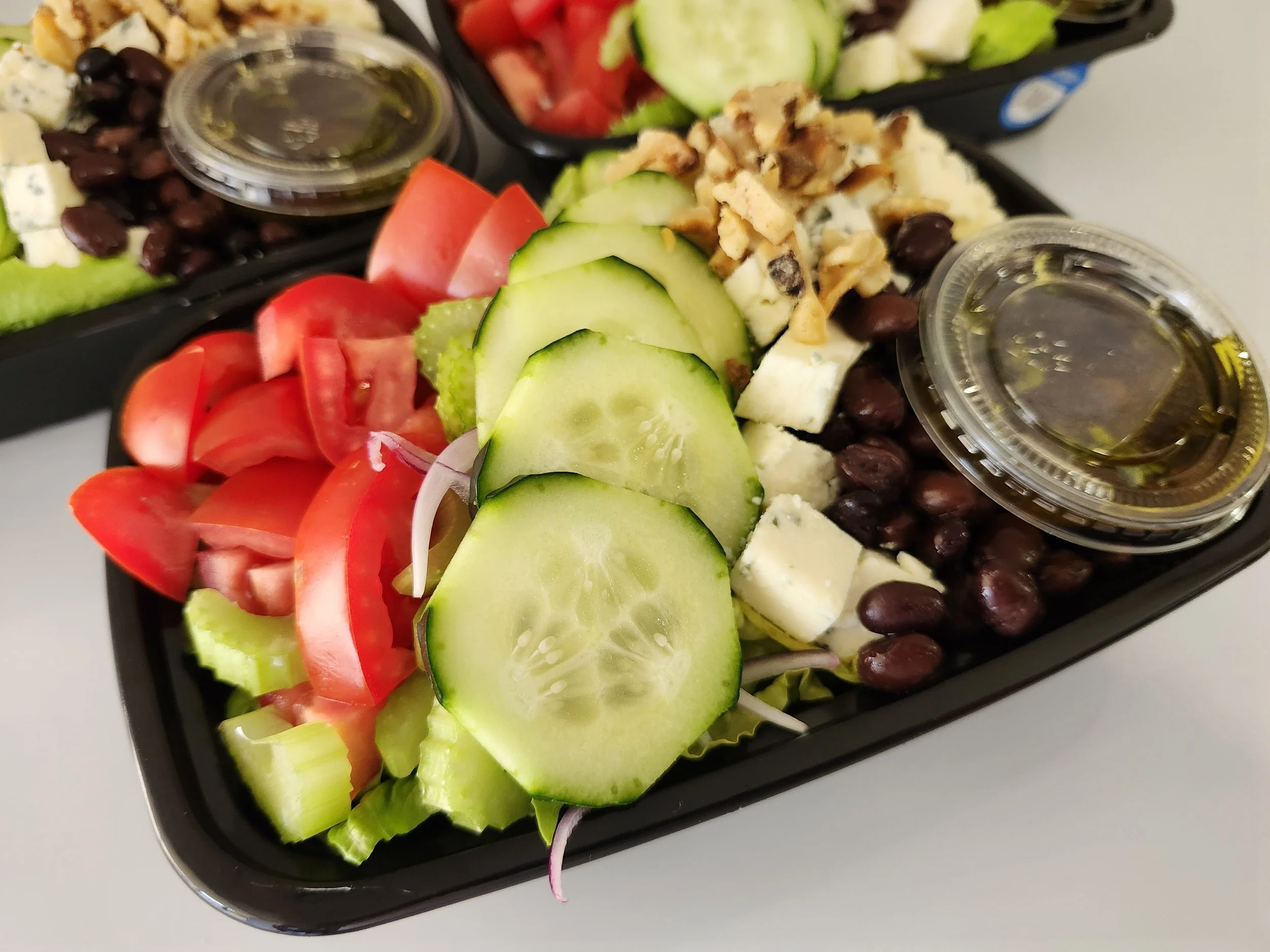 Gorgonzola blue cheese salad for the mediterranean diet