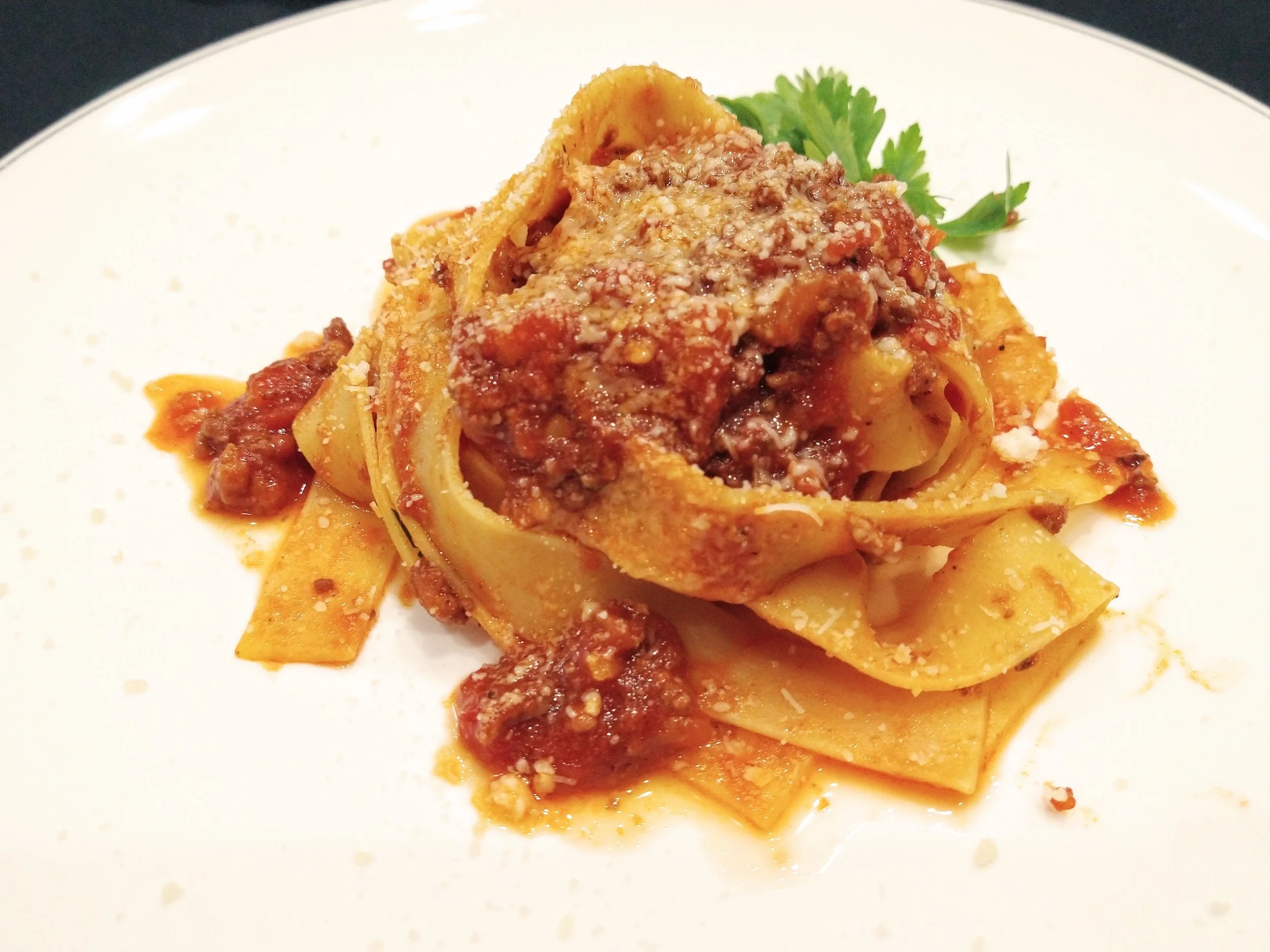 Egg noodle Fettuccine pasta with Meat sauce