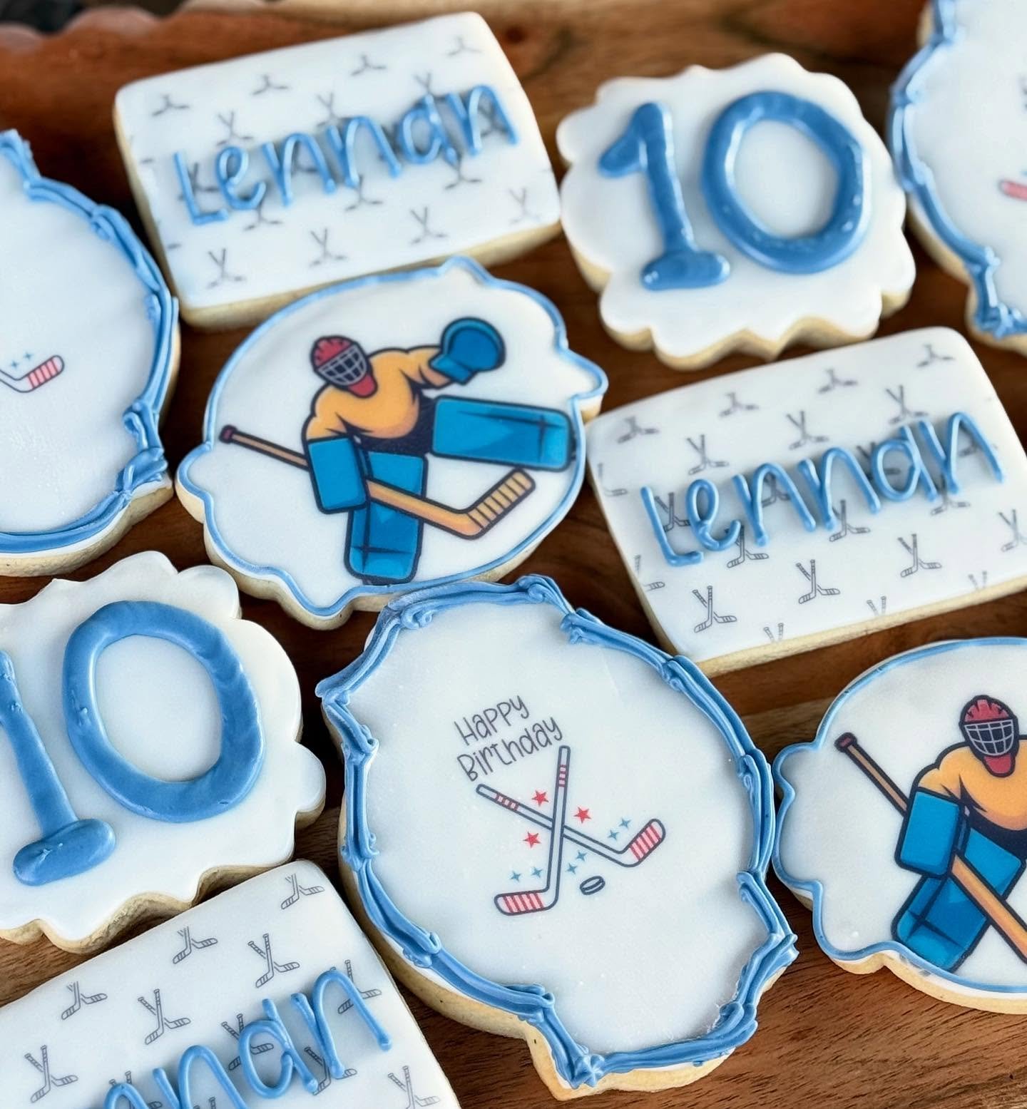 Happy 10th Birthday Lennan! 🏒⛸️🥅
