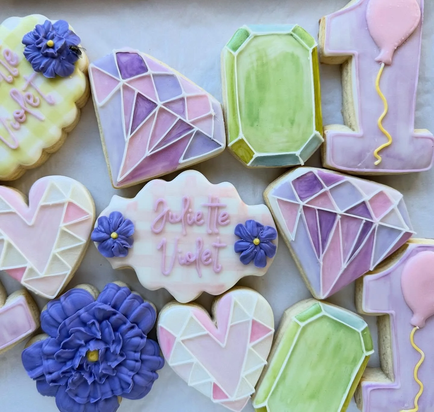 Juliette (Jewels) Violet is turning 1! 💎💜