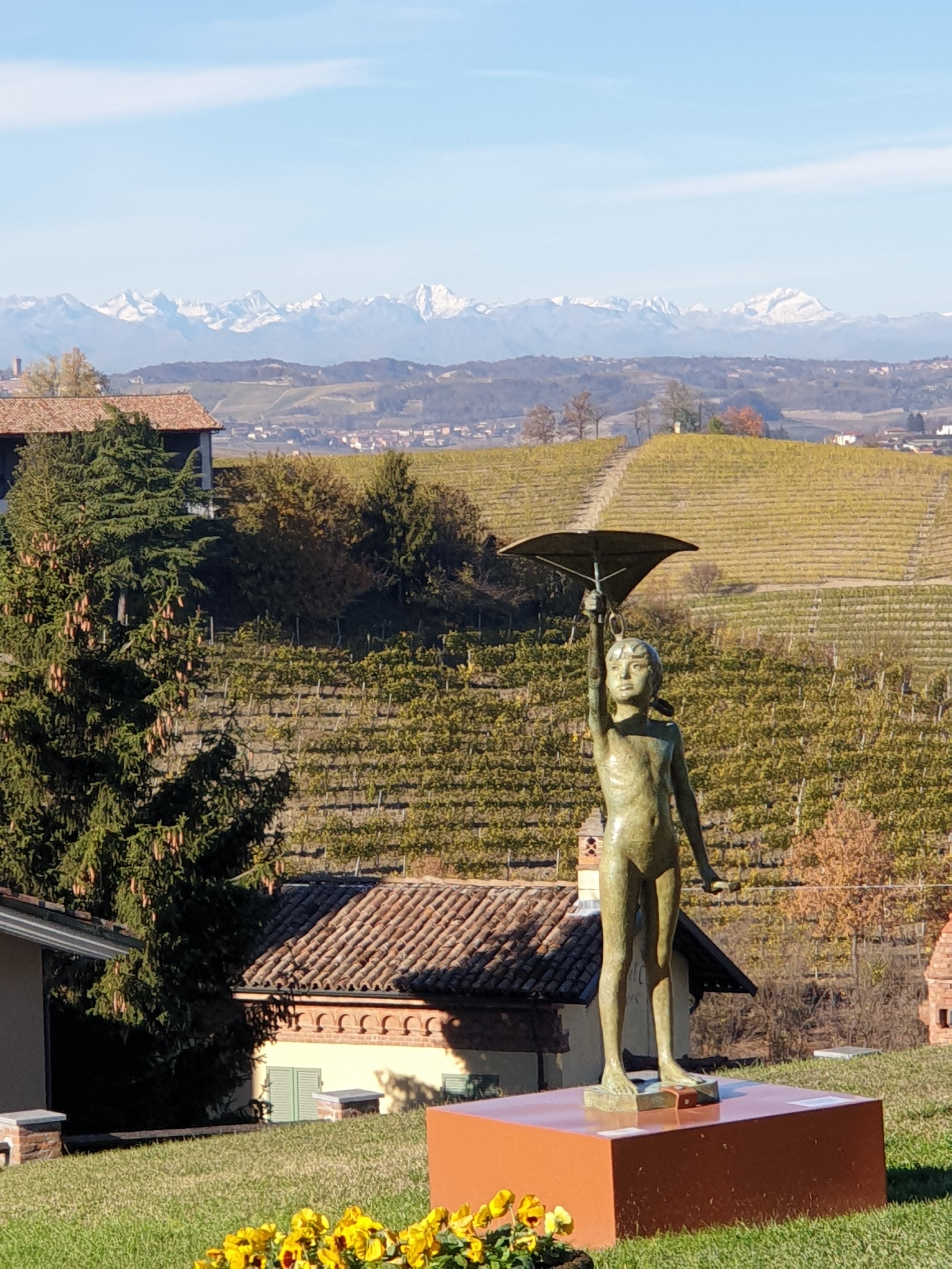 Grinzane Cavour snow.jpg