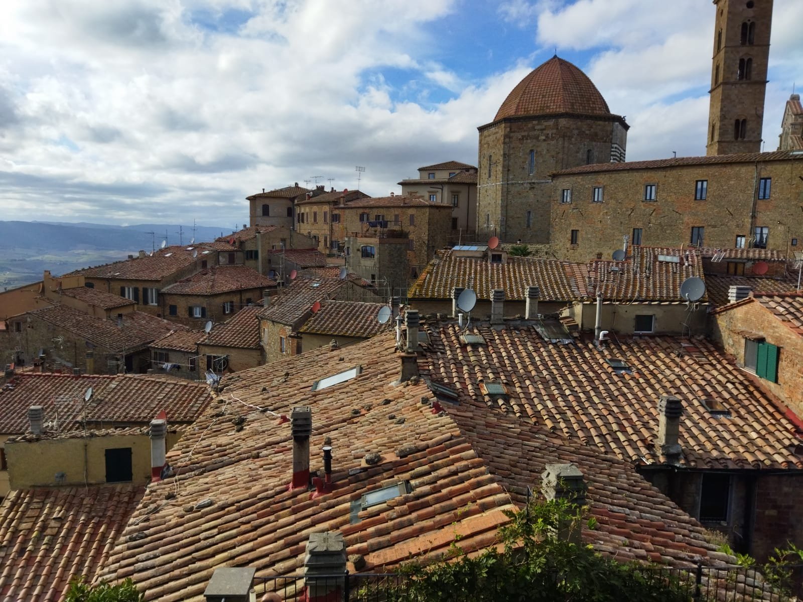 Volterra Bella.jpg