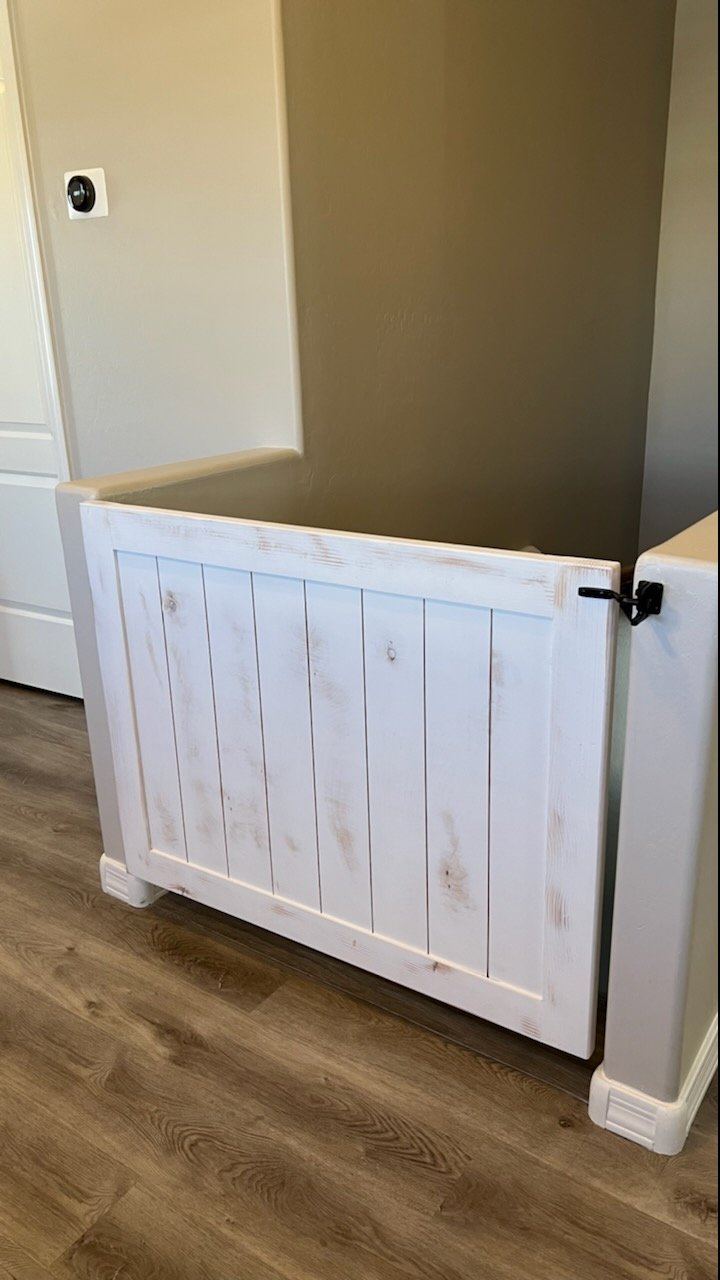 Wood Baby Gate 1
