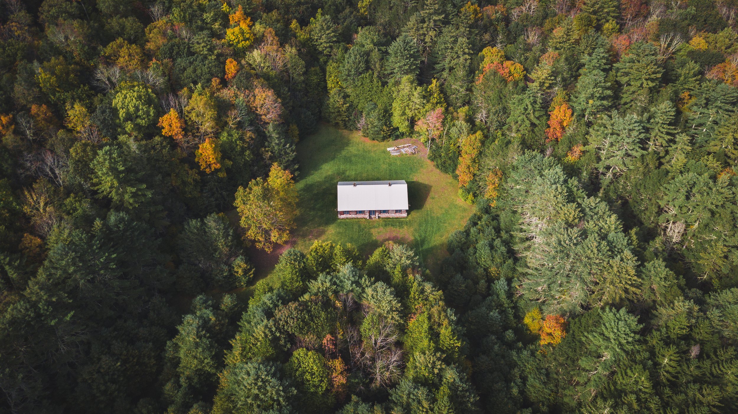Aerial+View+of+Hunting+Lodge+at+Fall.jpg