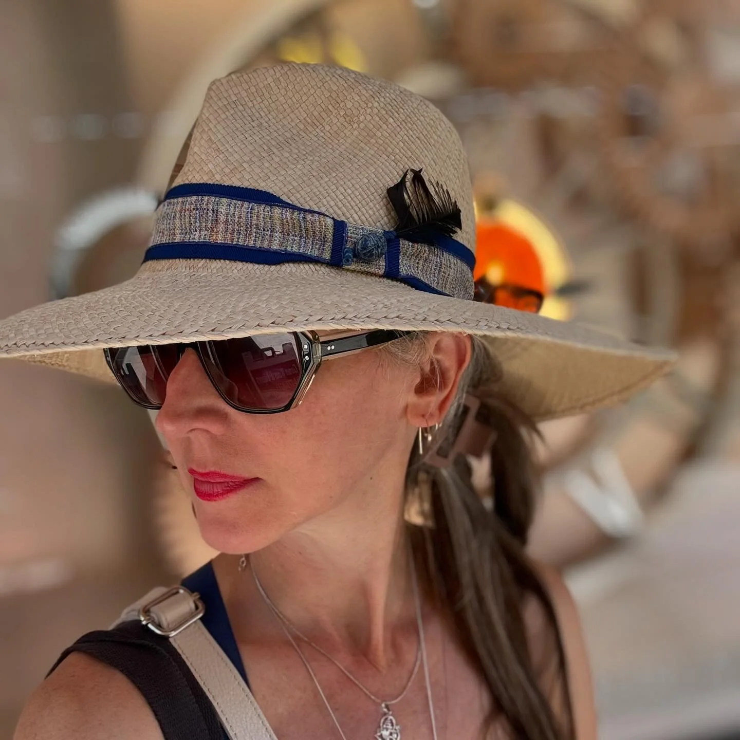 August Dump
A different kind of summer. #nyc #bedfordhills #katonah #oldhats #pratt #friends #newcar #onestepinfrontoftheother