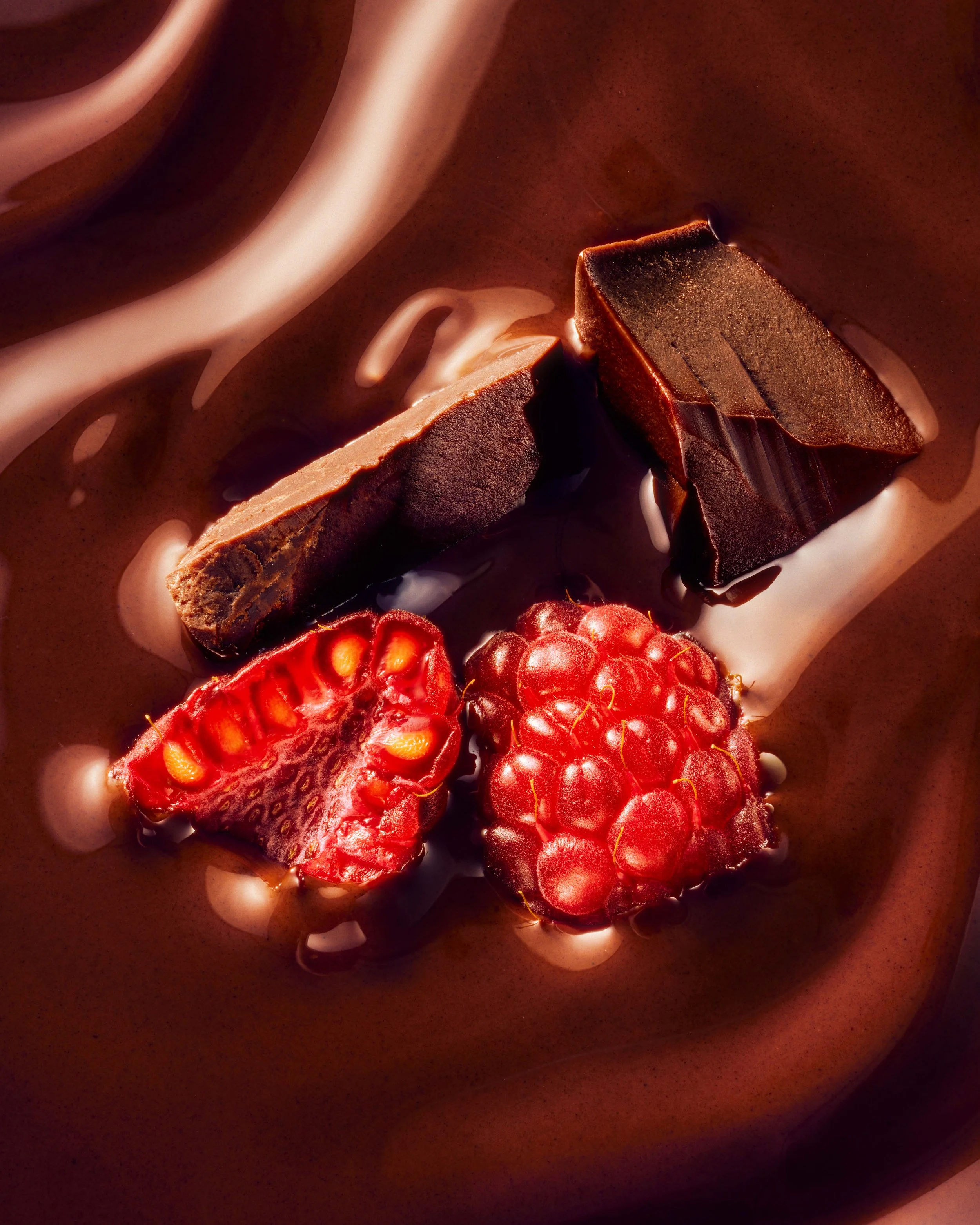Shot-03-ChocolatePool-AKB-RASBERRY-FINAL-V1-AWebRes.jpg