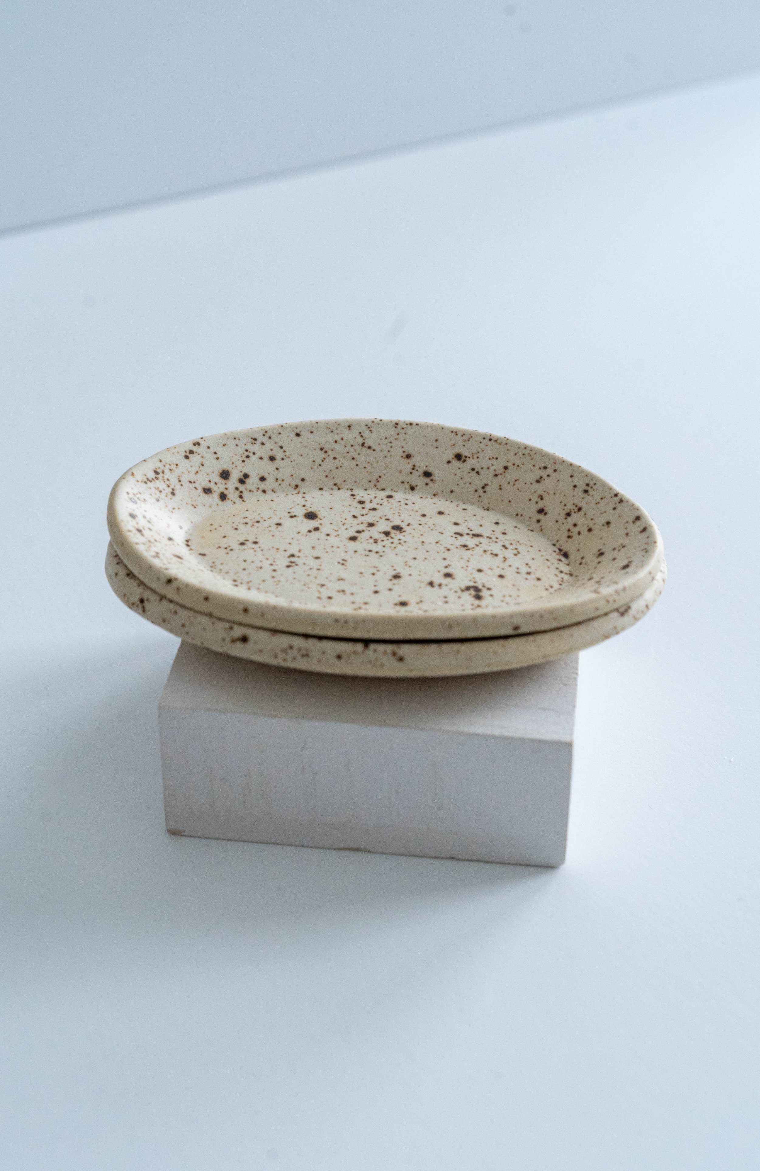 Trinket Dishes (Set of 2 in Cookies n Cream)