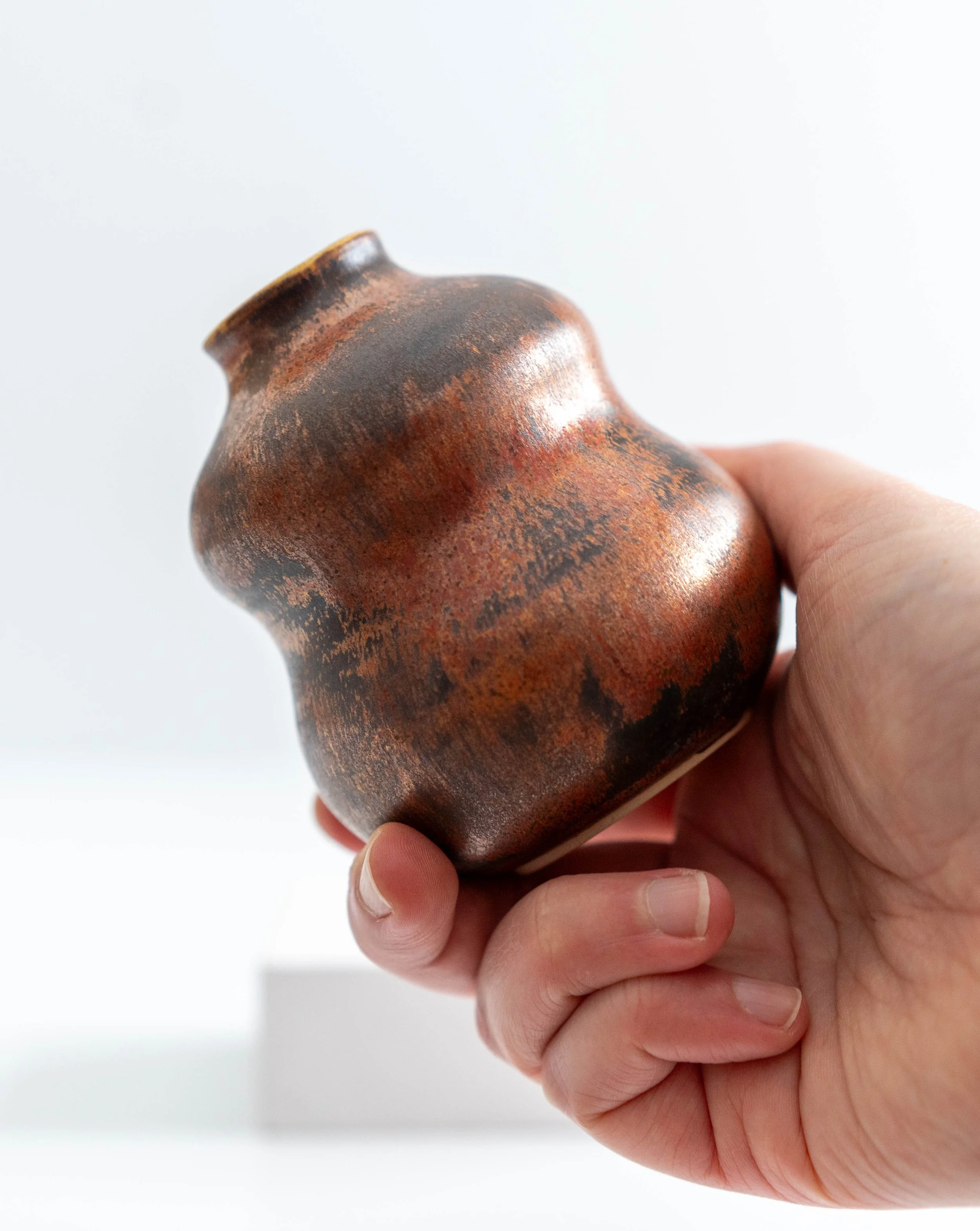 Bud Vase in Copper Quota