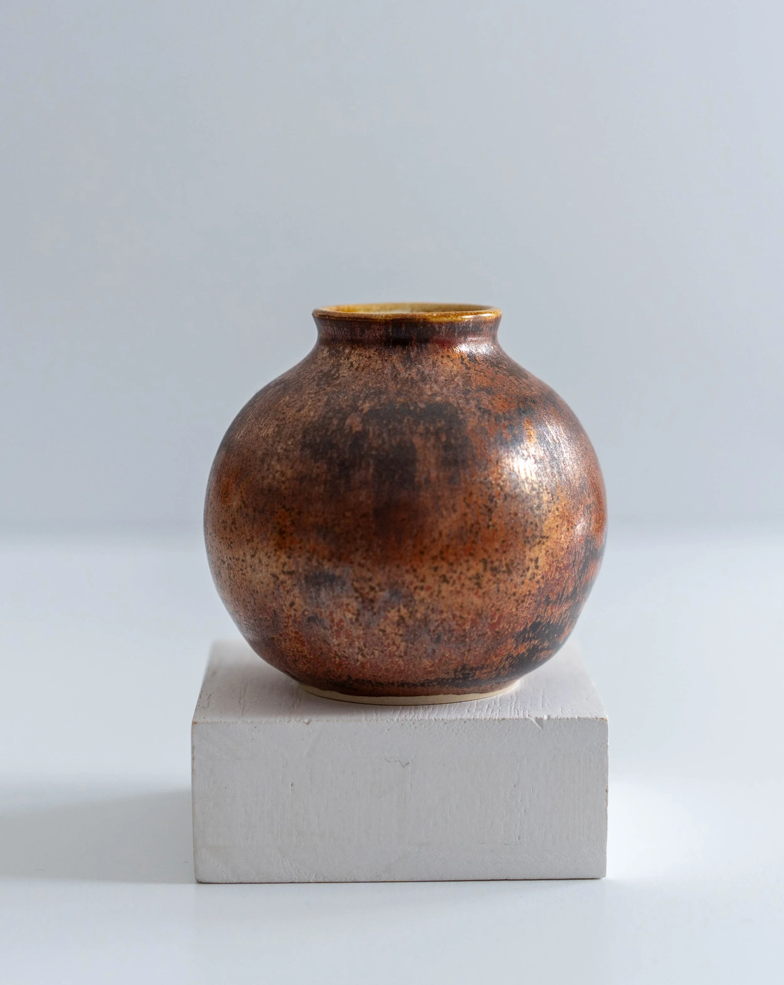 Bud Vase in Copper Quota
