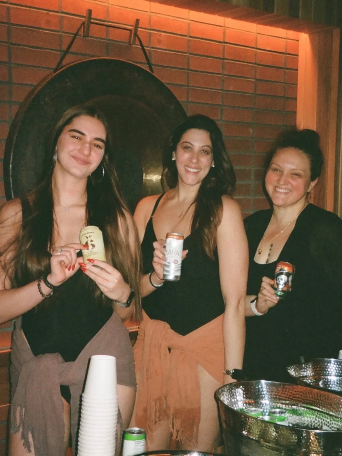 Running two events in the last 48 hours has me 🫠 BUT getting to show/educate people that SOPHISTICATED NA bevs exist &mdash; alongside the most incredible brand partners &mdash; makes it all worth it 🥰

And huge shoutout to my amazing team @katiebe