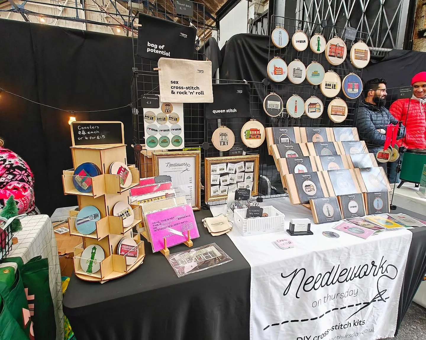 I'm at @the_drop_inn_digbeth until 8pm today for @birminghamartisanmarkets and it's such a great venue!! 🥰 Planning on smashing all my Christmas shopping in one fell swoop today, there's so much beautiful stuff in here from brilliant small businesse