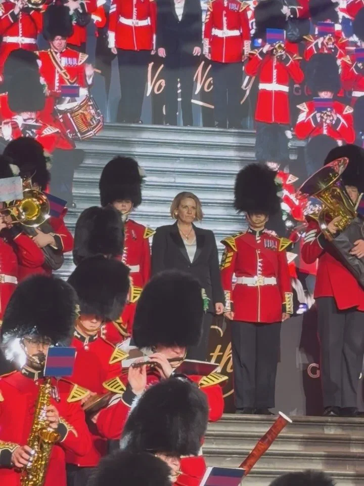 Still smiling thinking about London💂🏻&zwj;♀️ Celebrating my dear friend @noteworthynicola the 40th anniversary of @noteworthy.experiences at the Natural History Museum was truly over the top. I don&rsquo;t know if I&rsquo;ve ever had so many pinch-