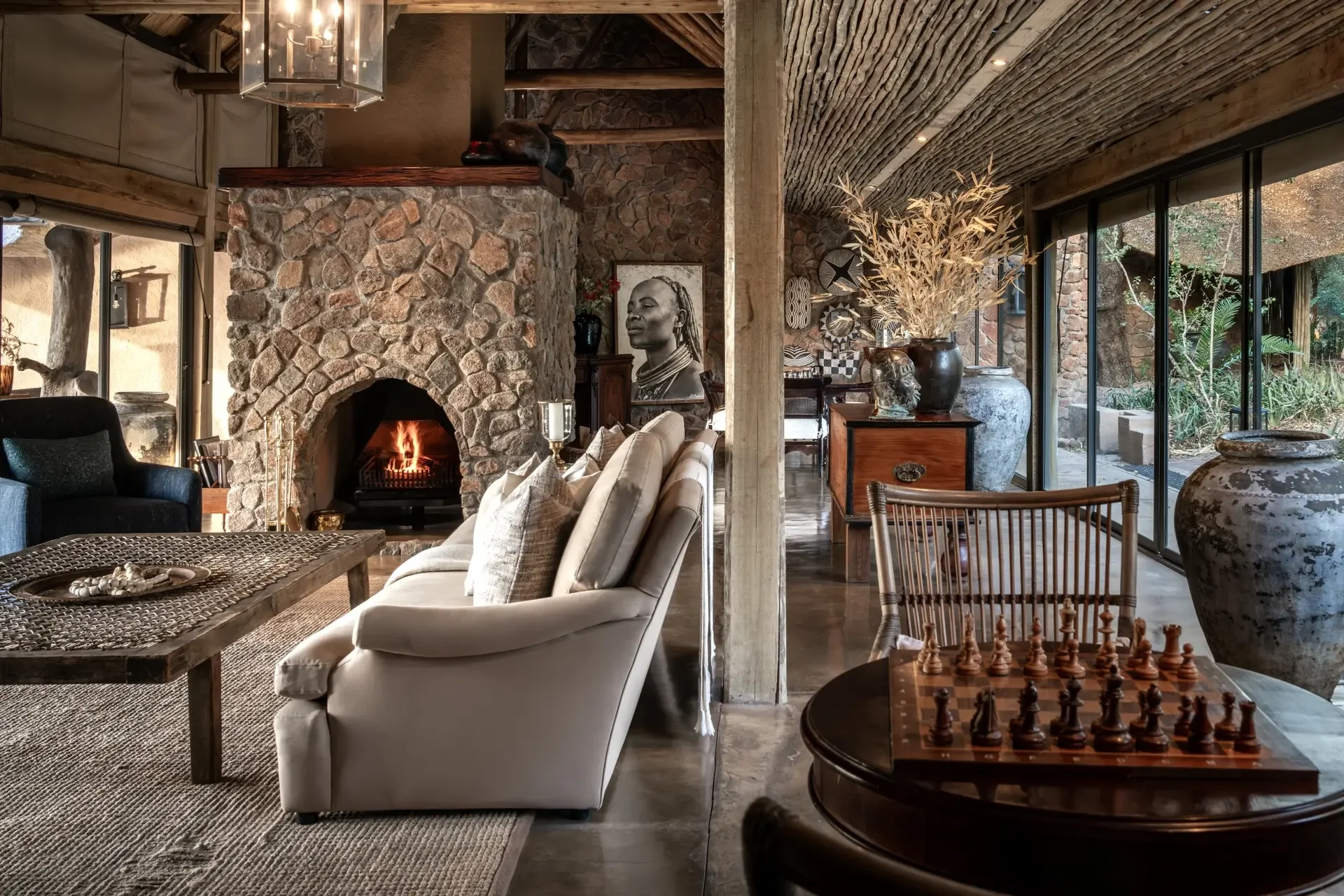 SSS_LODGE_Ebony_Lodge_Villa_Mini_Main_Ross_Couper_AR59597 (1).webp