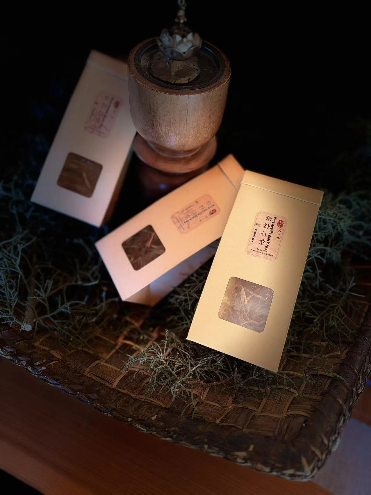 松针红茶1.jpg
