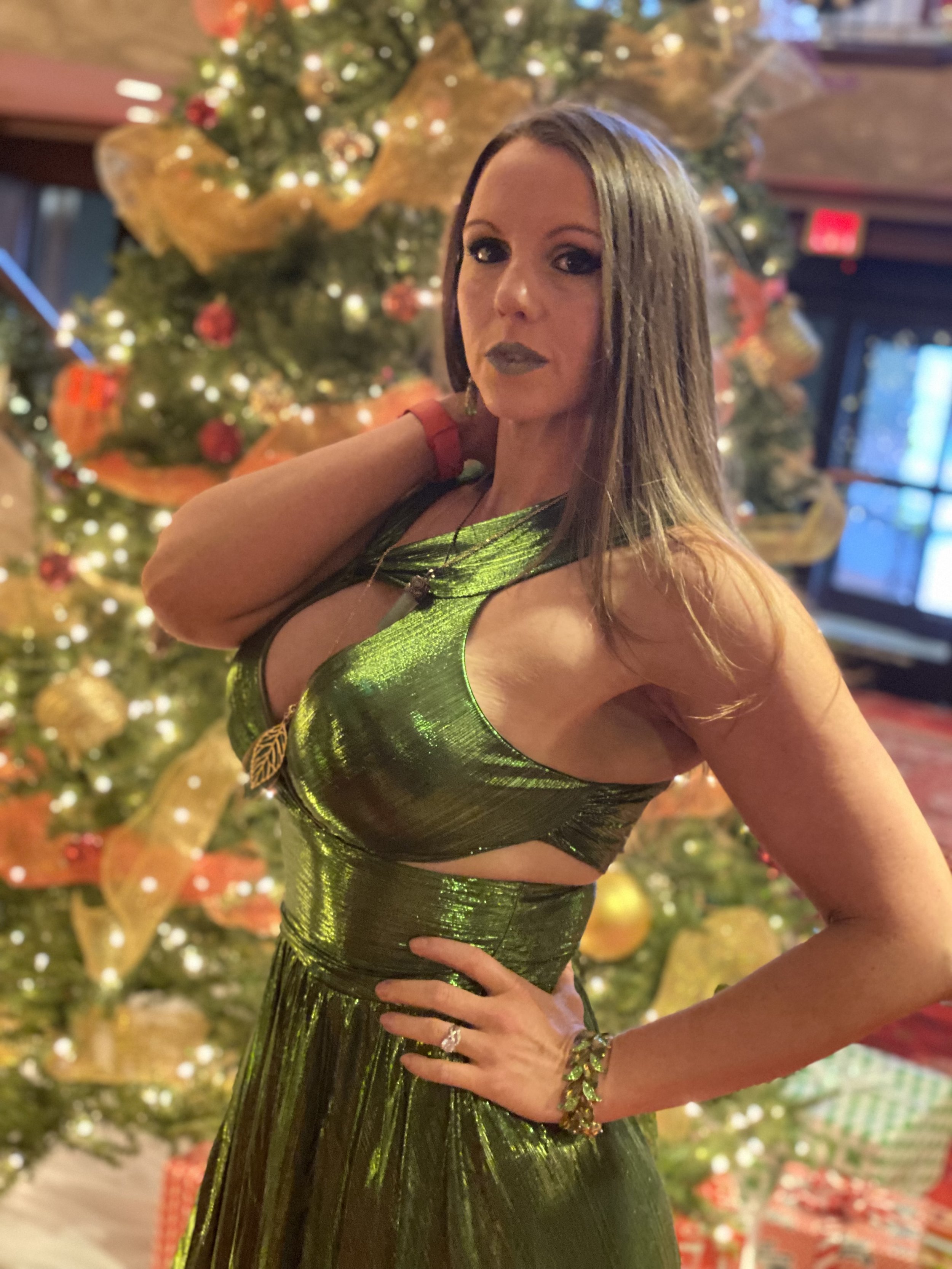 Felicia Aries Cosplayer & Content Creator