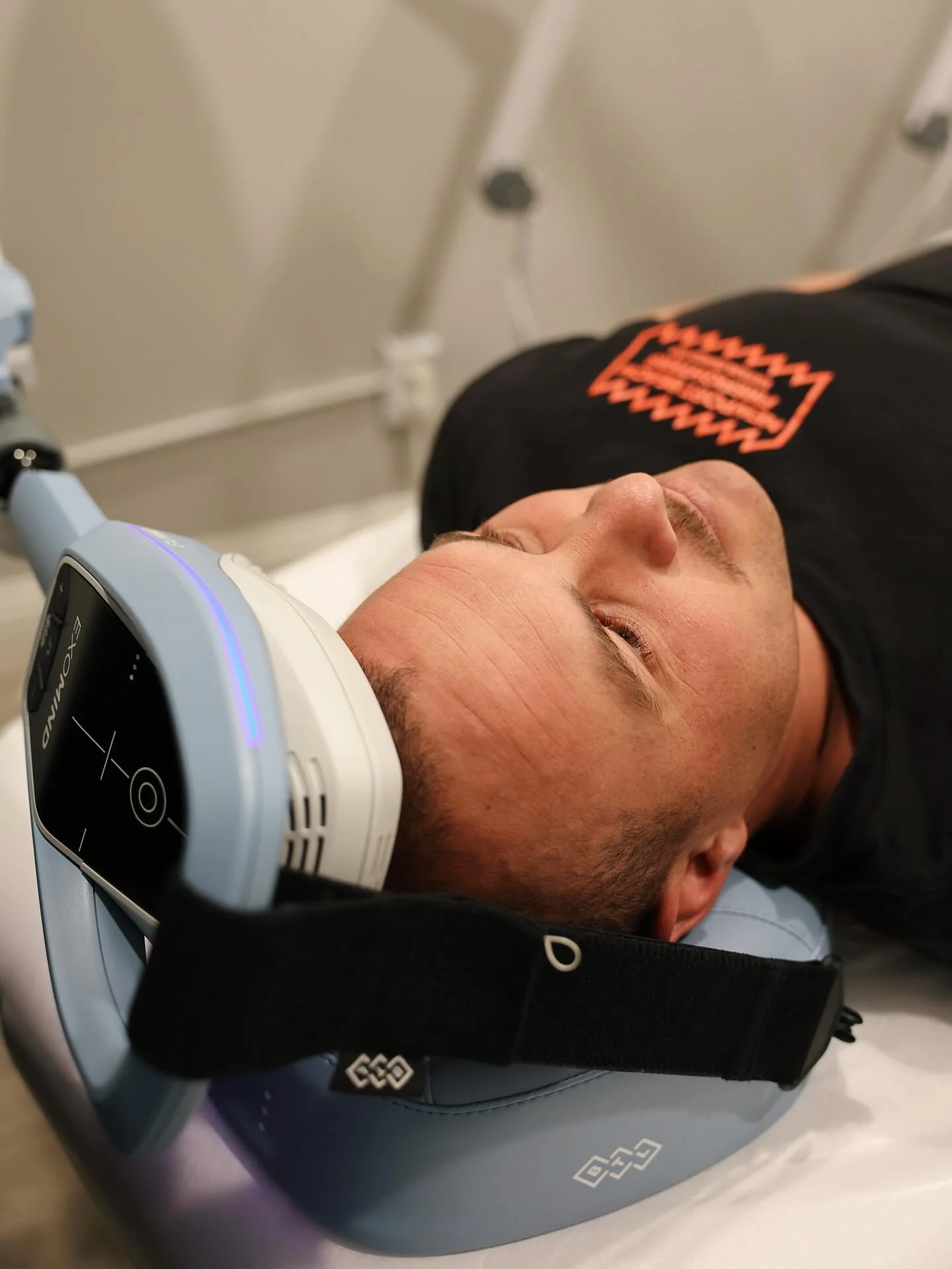 EXOMIND is your mind-body reset in one session 🧠✨

This breakthrough treatment uses advanced neuromodulation and electromagnetic stimulation to quiet stress, improve sleep, boost focus, and promote overall mental well-being. In just 20 minutes, EXOM