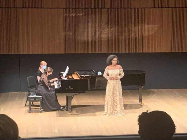 Ruth in Master's recital with collaborative pianist, Louise Pelletier (2021)