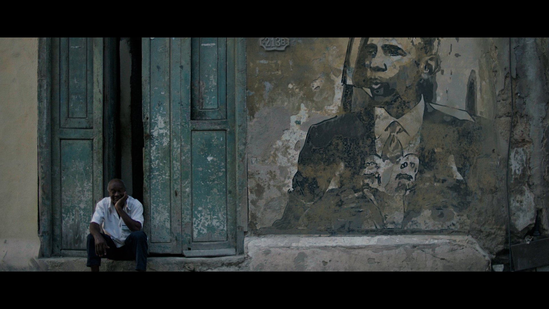 Teaser - 2 .00_00_30_11.Still009.jpg