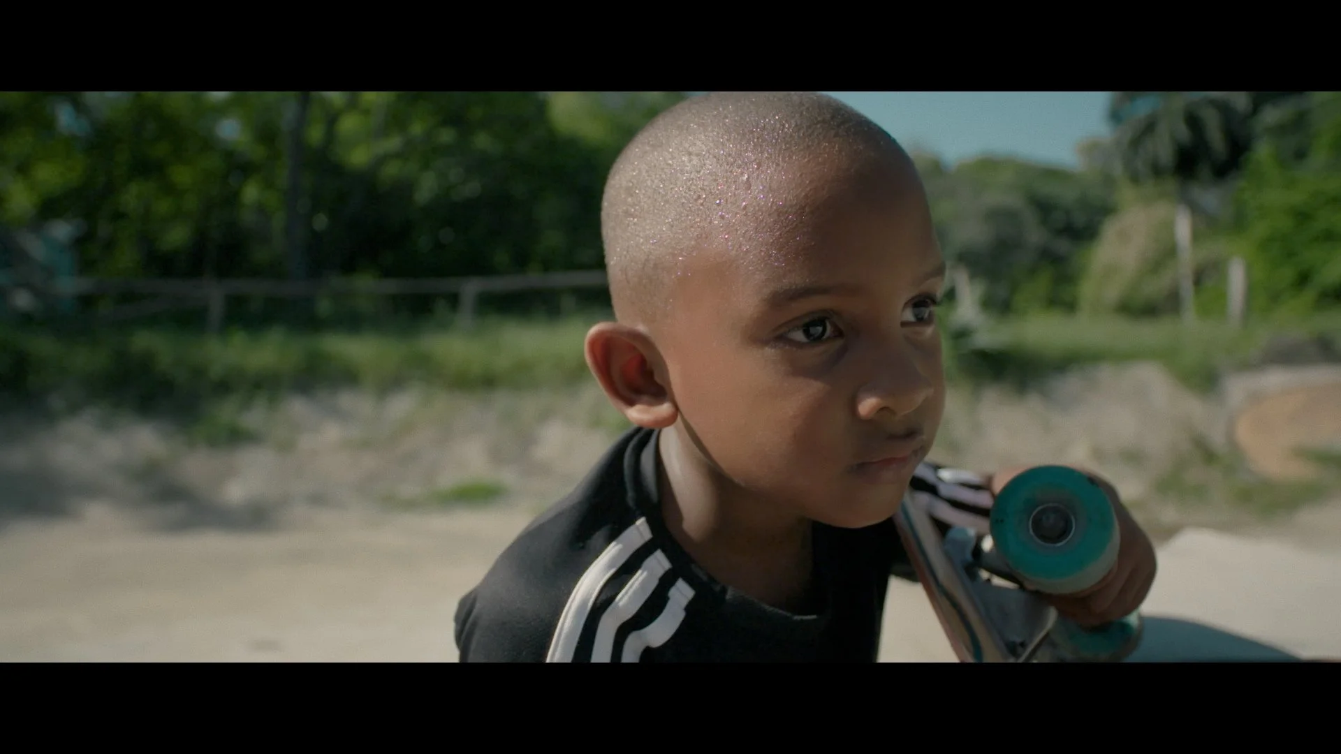 Teaser - 2 .00_01_25_02.Still015.jpg