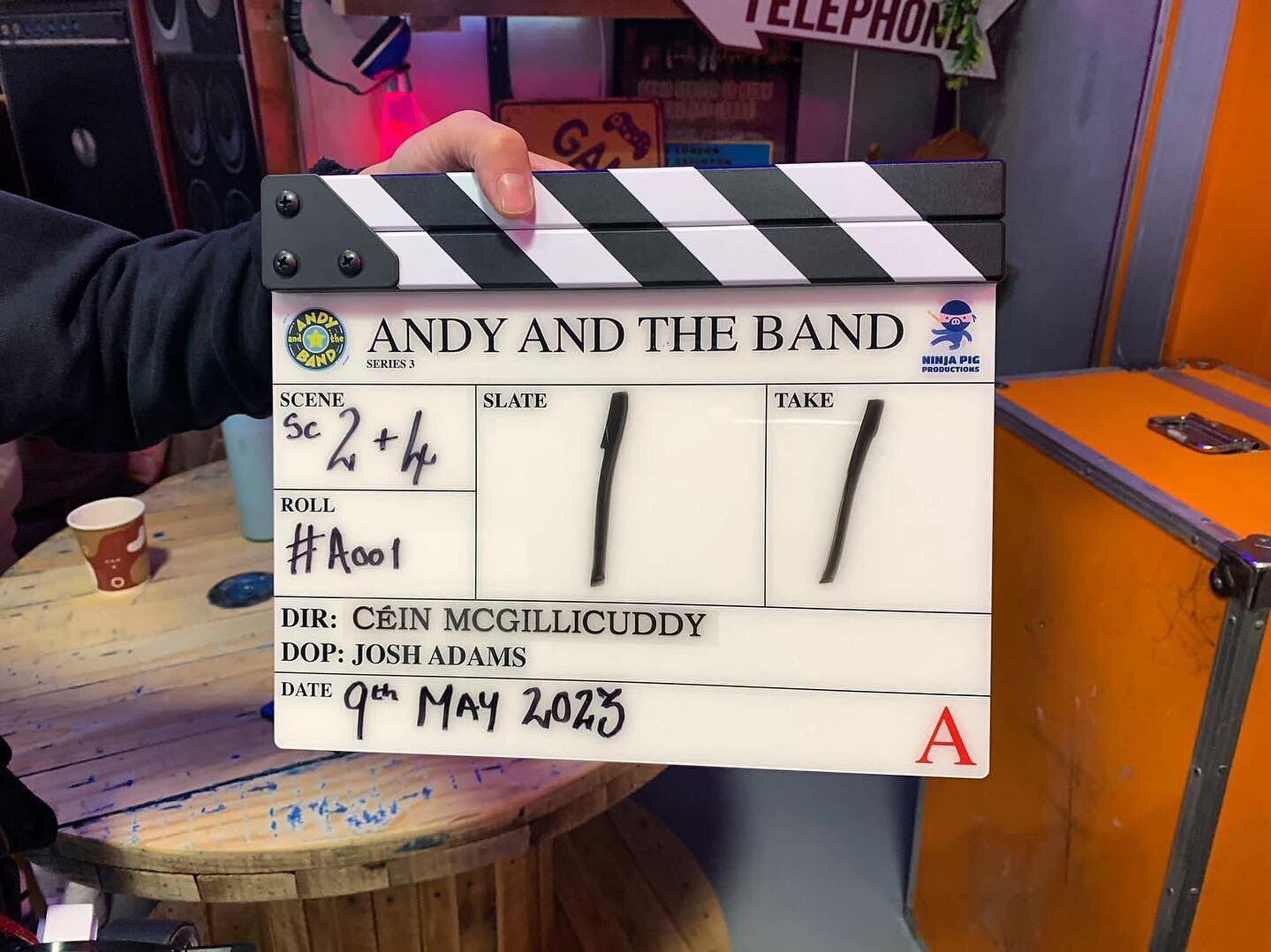 And here we go for AATB3!!! 🎬🤘🏾 @andyday81 @shmallett @marcus_ramtohul @marcelocervone @stewartmccheyne @djwilliamsact @cbbc @cbeebieshq #oddsocks #ninjapigproductions #firstdayoffilming #series3 #andyandtheband #andyandthebandseries3 @andyandtheo