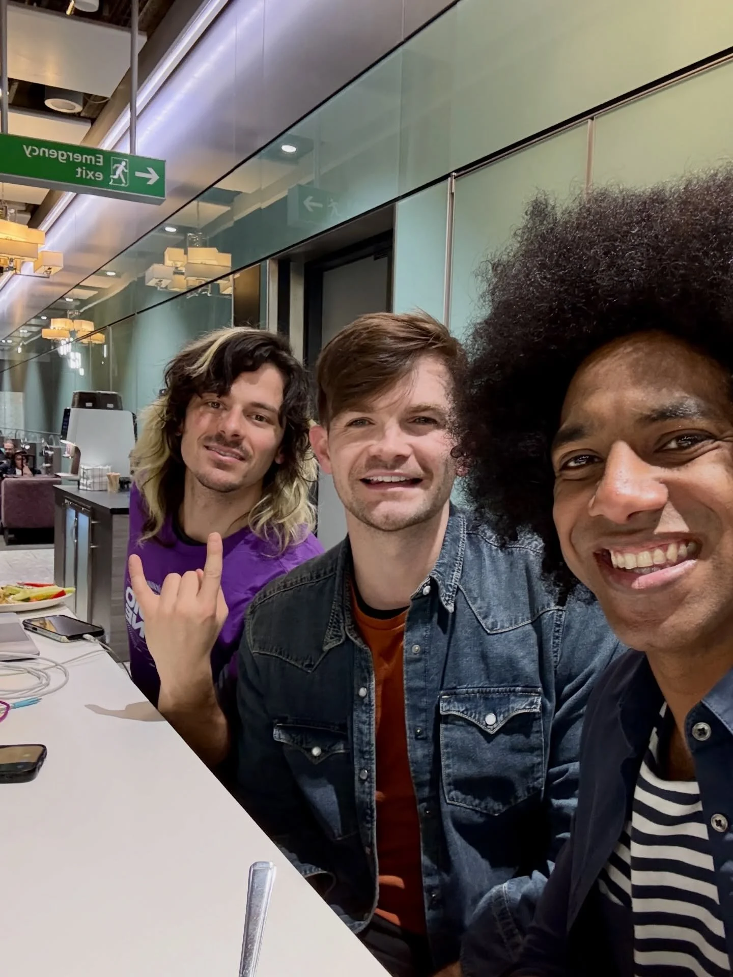 🇦🇺 Australia tour 2026 photo dump

🎸 Our second tour of Oz with @andyandtheoddsocks - and it never gets old. 

🙏🏾 A pleasure and privilege to do the best job in the world with your best pals
@andyday81 @marcelocervone @stewartmccheyne @shmallett