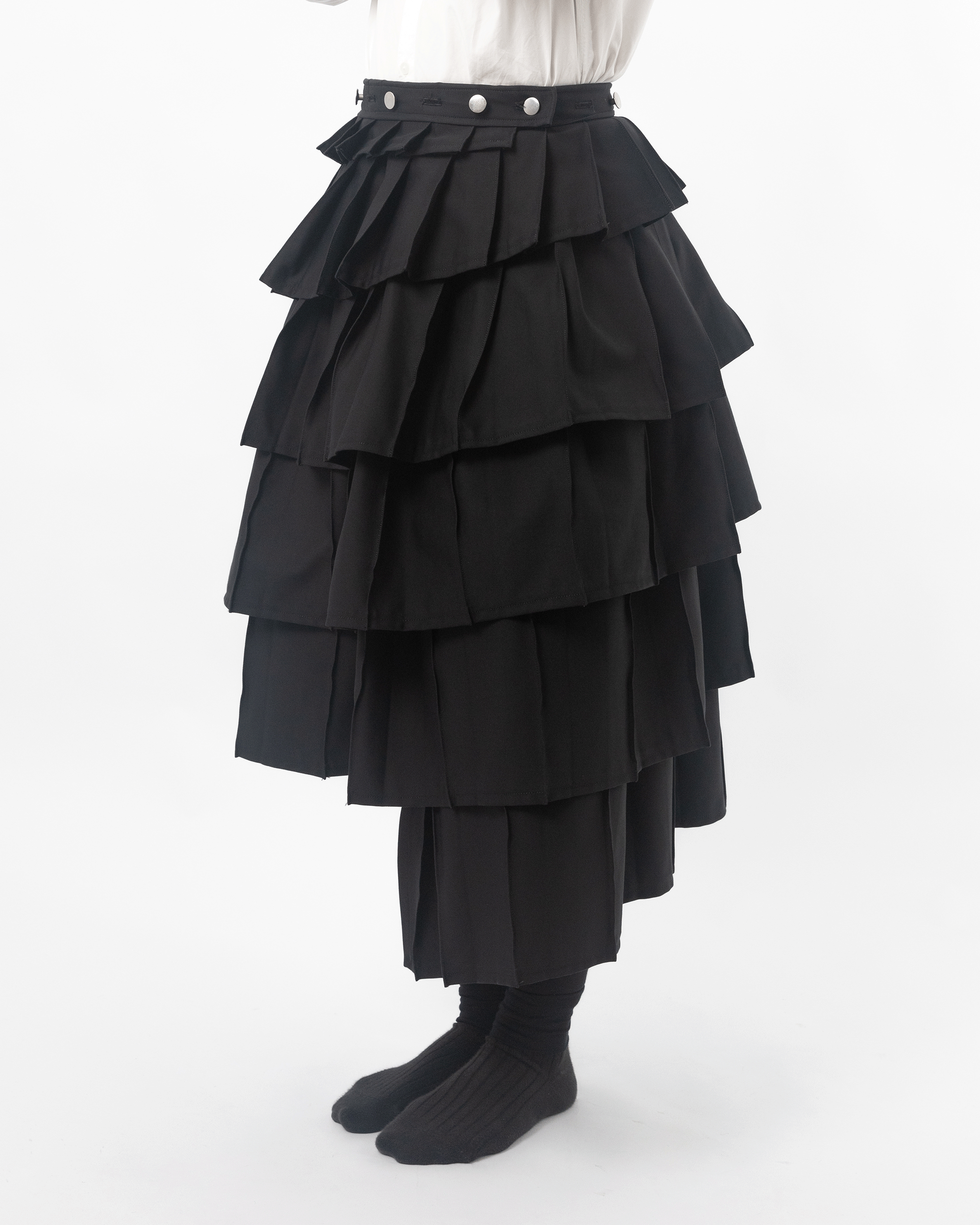 4-metre-skirt.gif