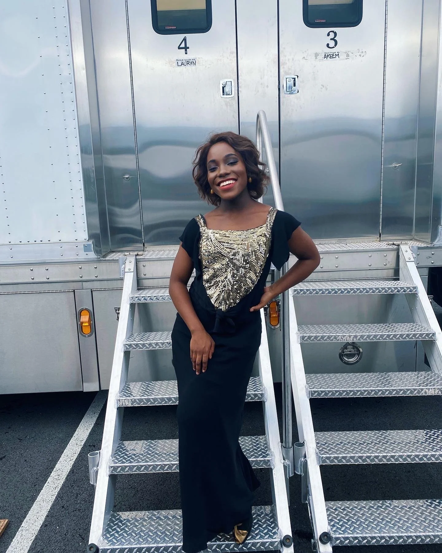 On set for "The First Lady"/SHOWTIME