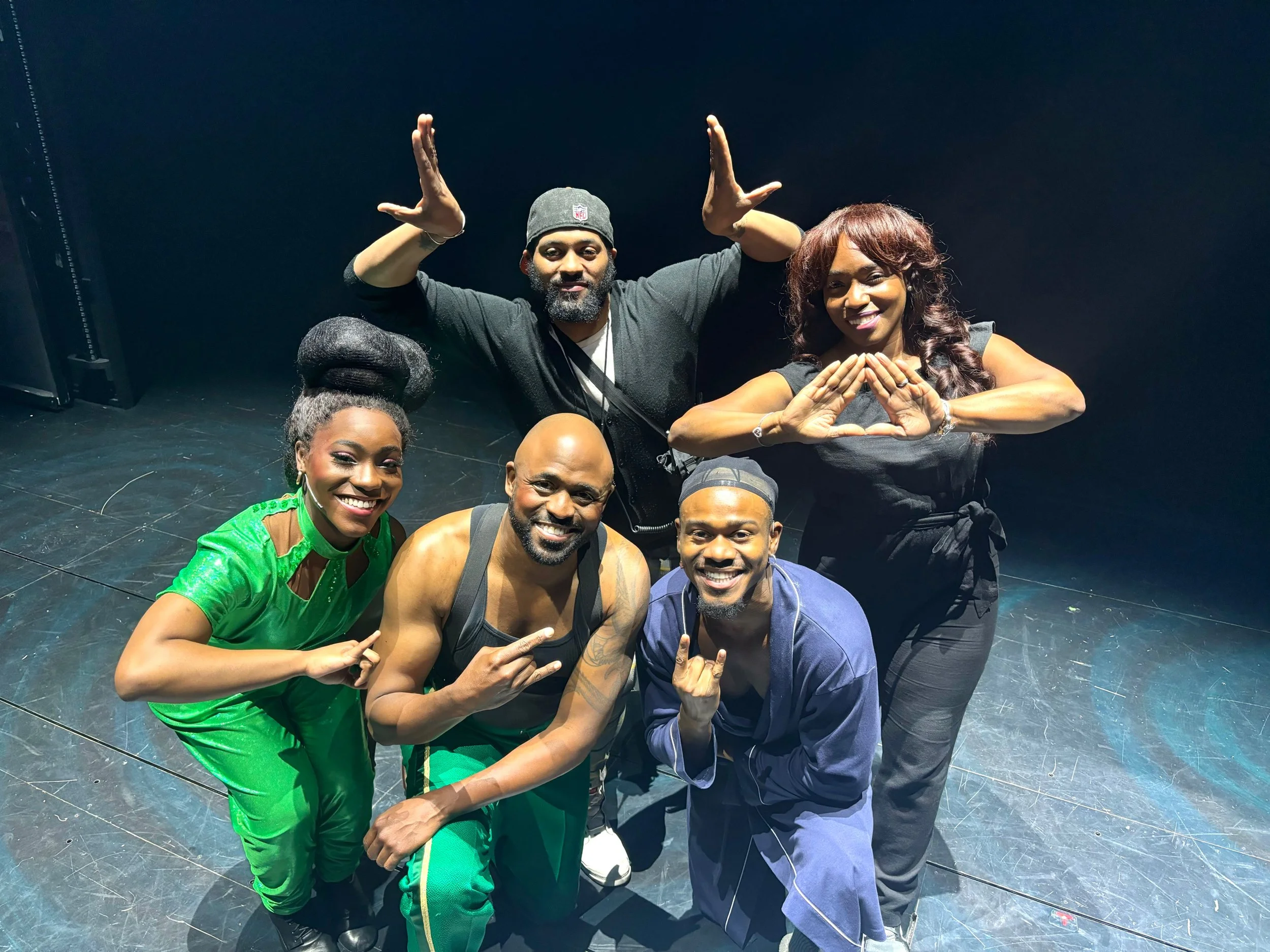 D9 members of The Wiz (Wayne Brady, Jay Copeland, Ralph Stan Lee, Dana Frazier, Lauryn Adams)