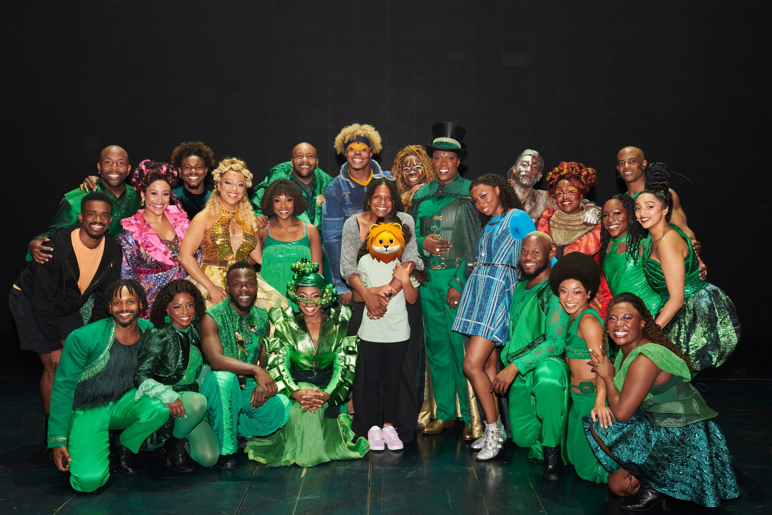 Audra McDonald visits The Wiz backstage