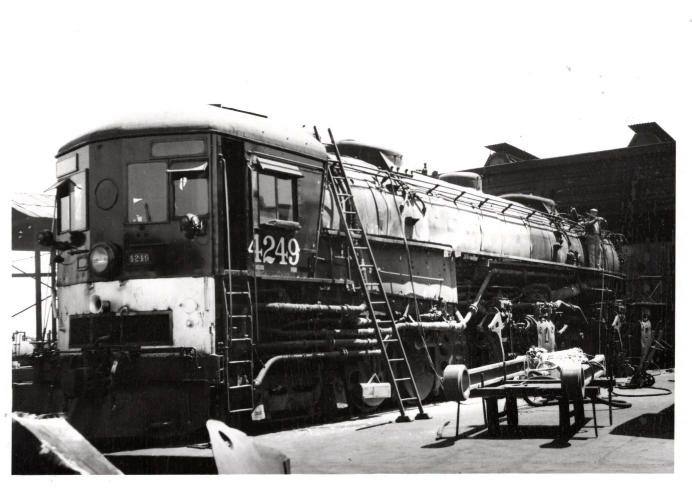 Southern Pacific 4249 under repair 200 dpi.jpg