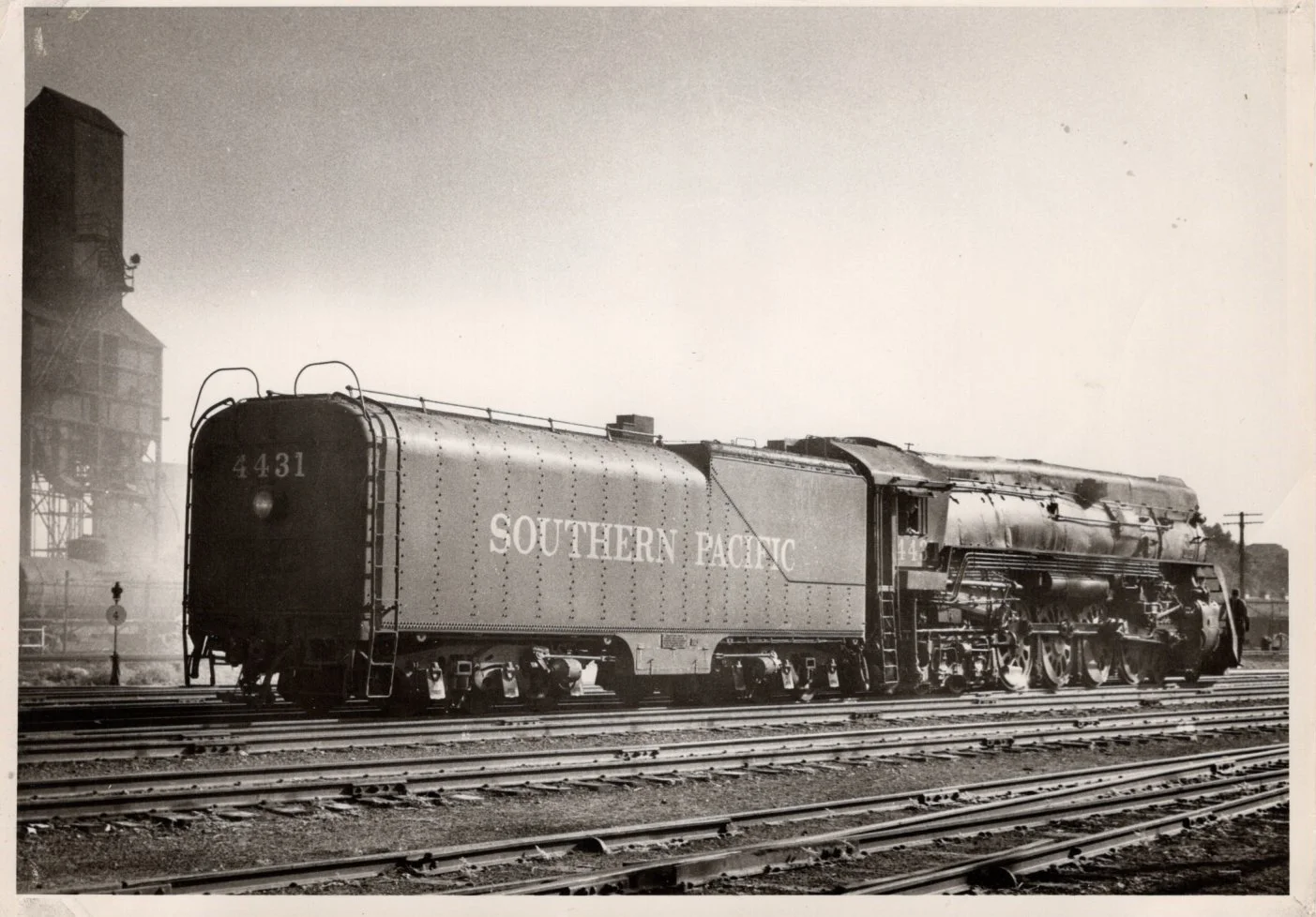 Southern Pacific 4431 at Tucumcari 200 dpi.jpg