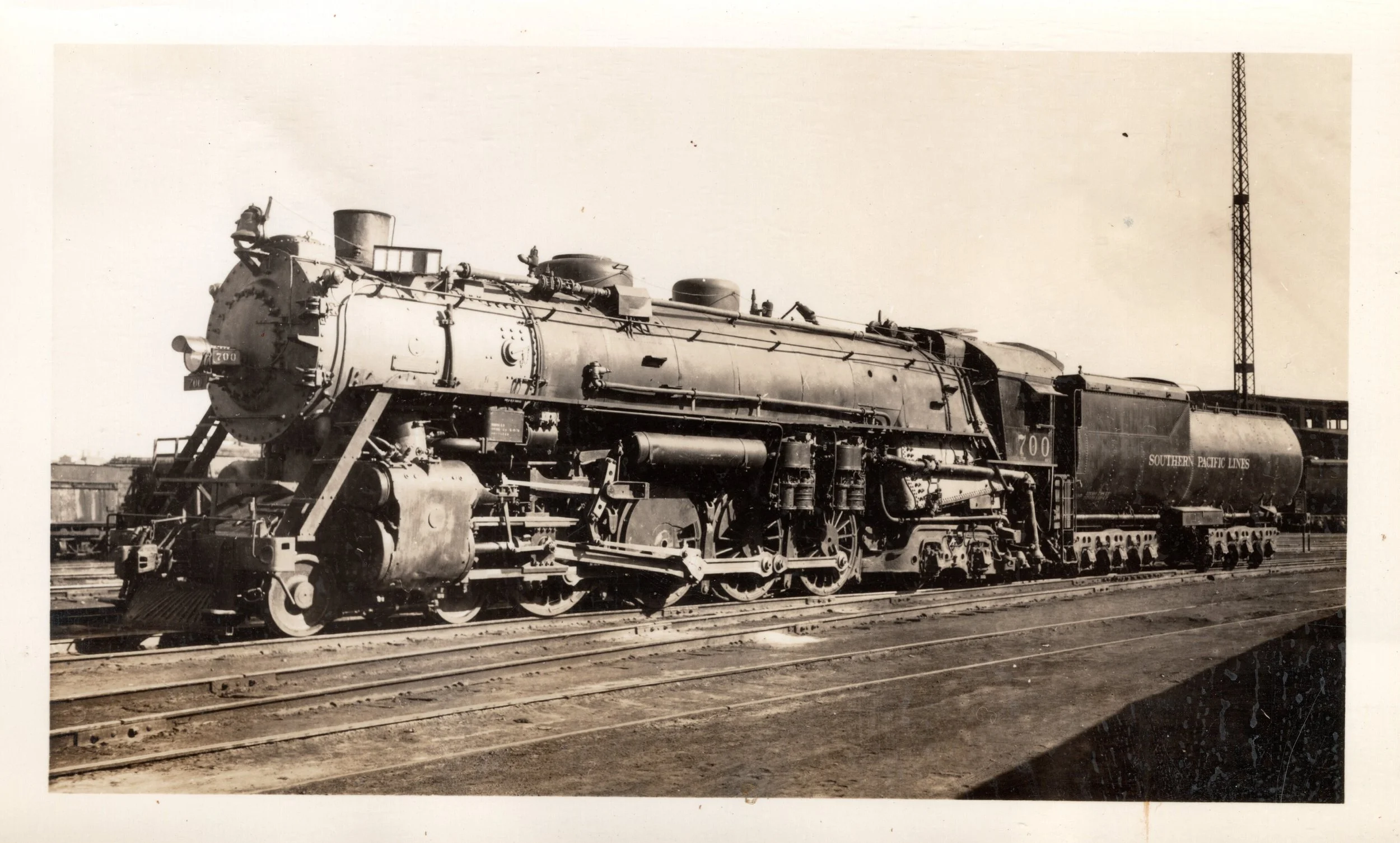 Southen Pacific 700  at El Paso.jpg