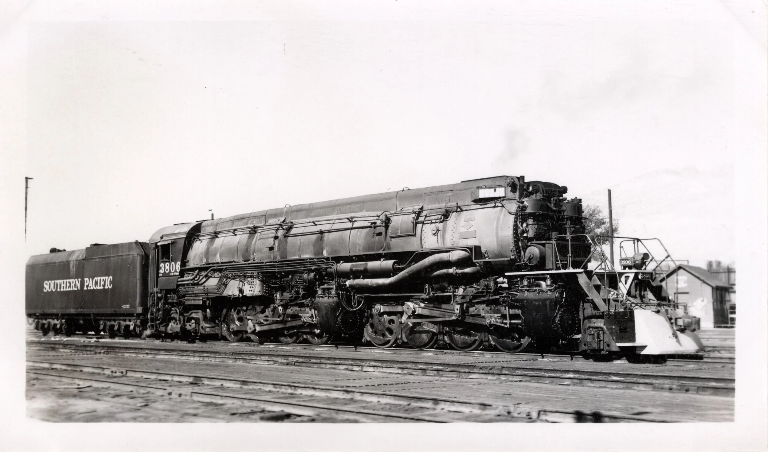 Southern Pacific 3806 at El Paso1200 dpi.jpg