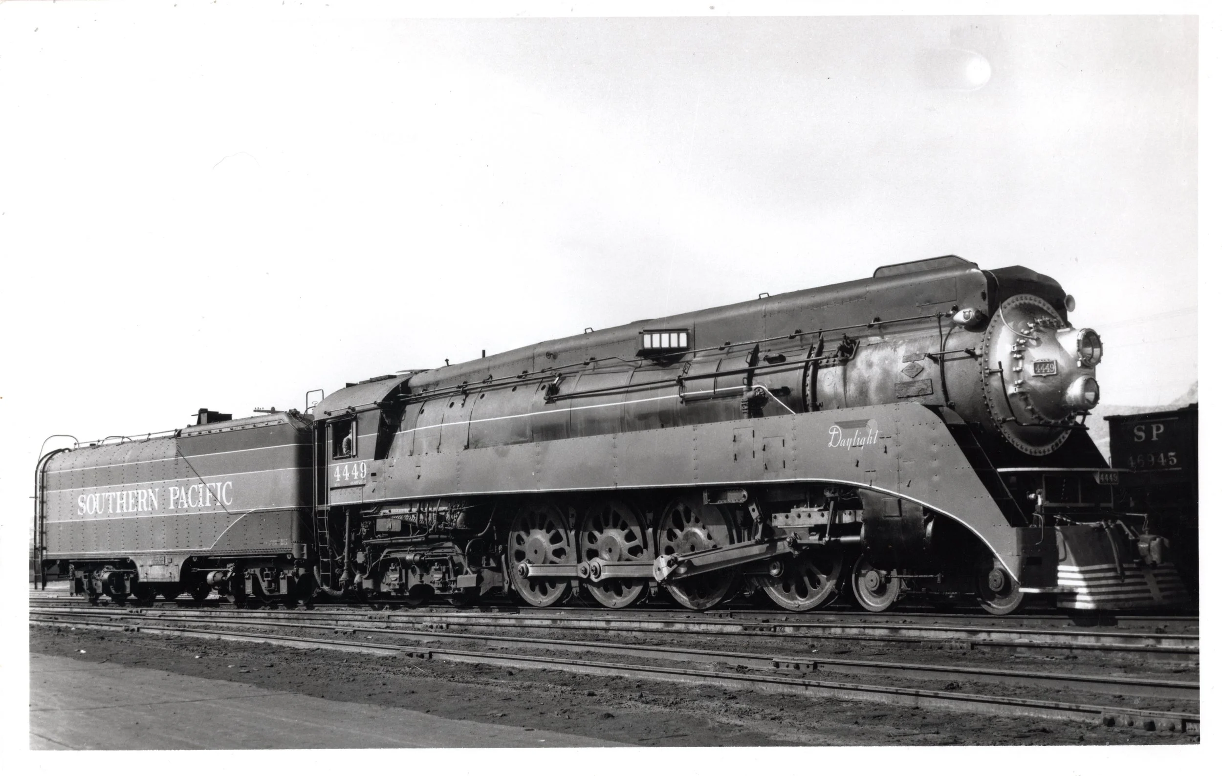 SP 4449 at El Paso.jpg