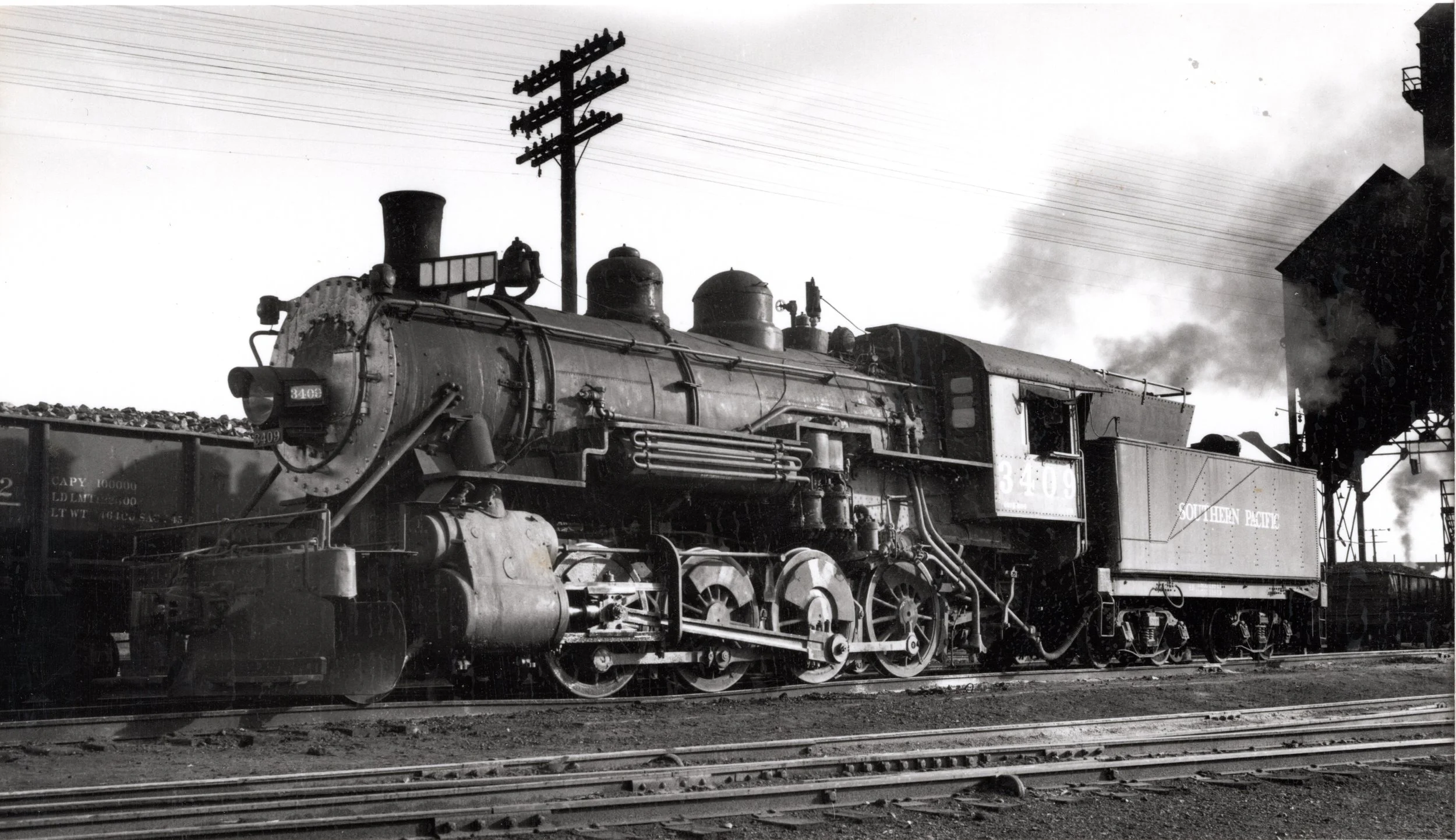 SP 3409 at Tucumcari.jpg