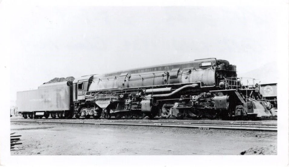 Southern Pacific 3800a at El Paso 200 dpi.jpg