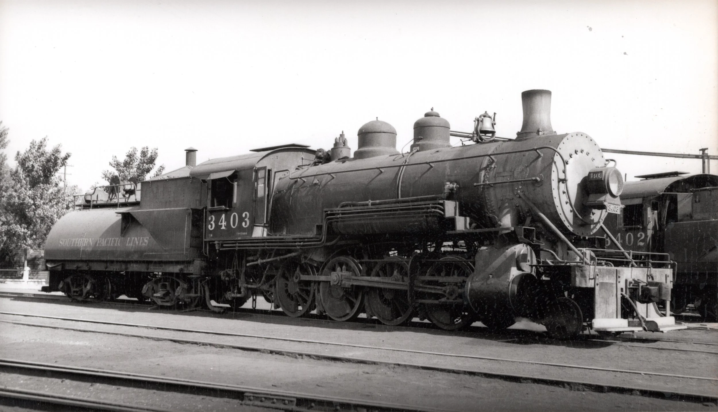 Southern Pacific 3403 at El Paso Shops.jpg