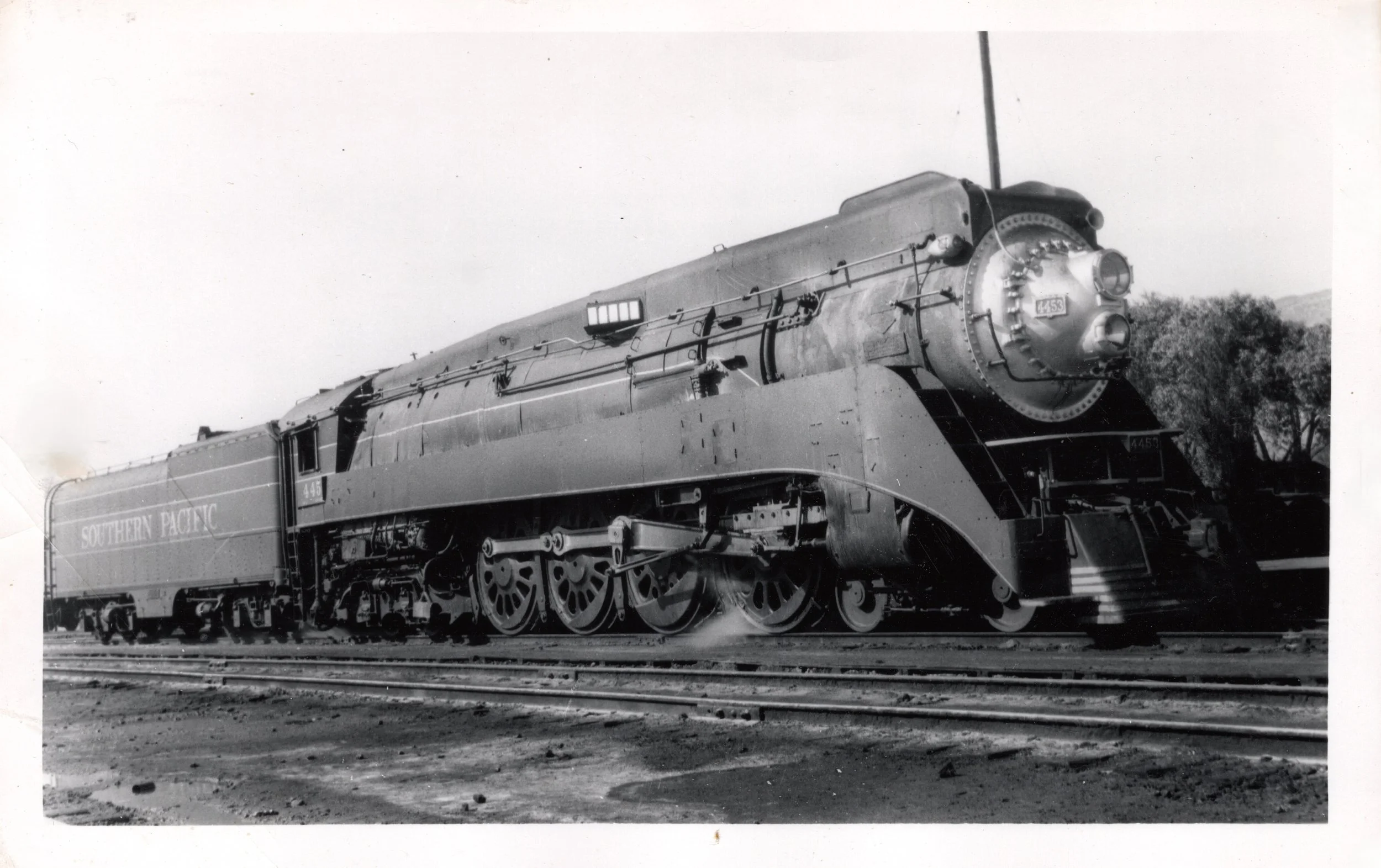 SP 4453 4-8-4 El Paso.jpg