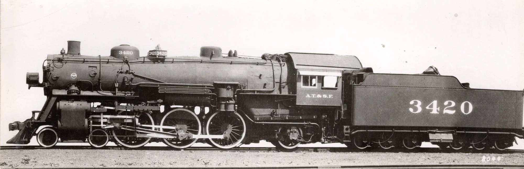 Atchison Topeka & Santa Fe 4-6-2 #3420 builders photo at the Baldwin Locomotive Works.