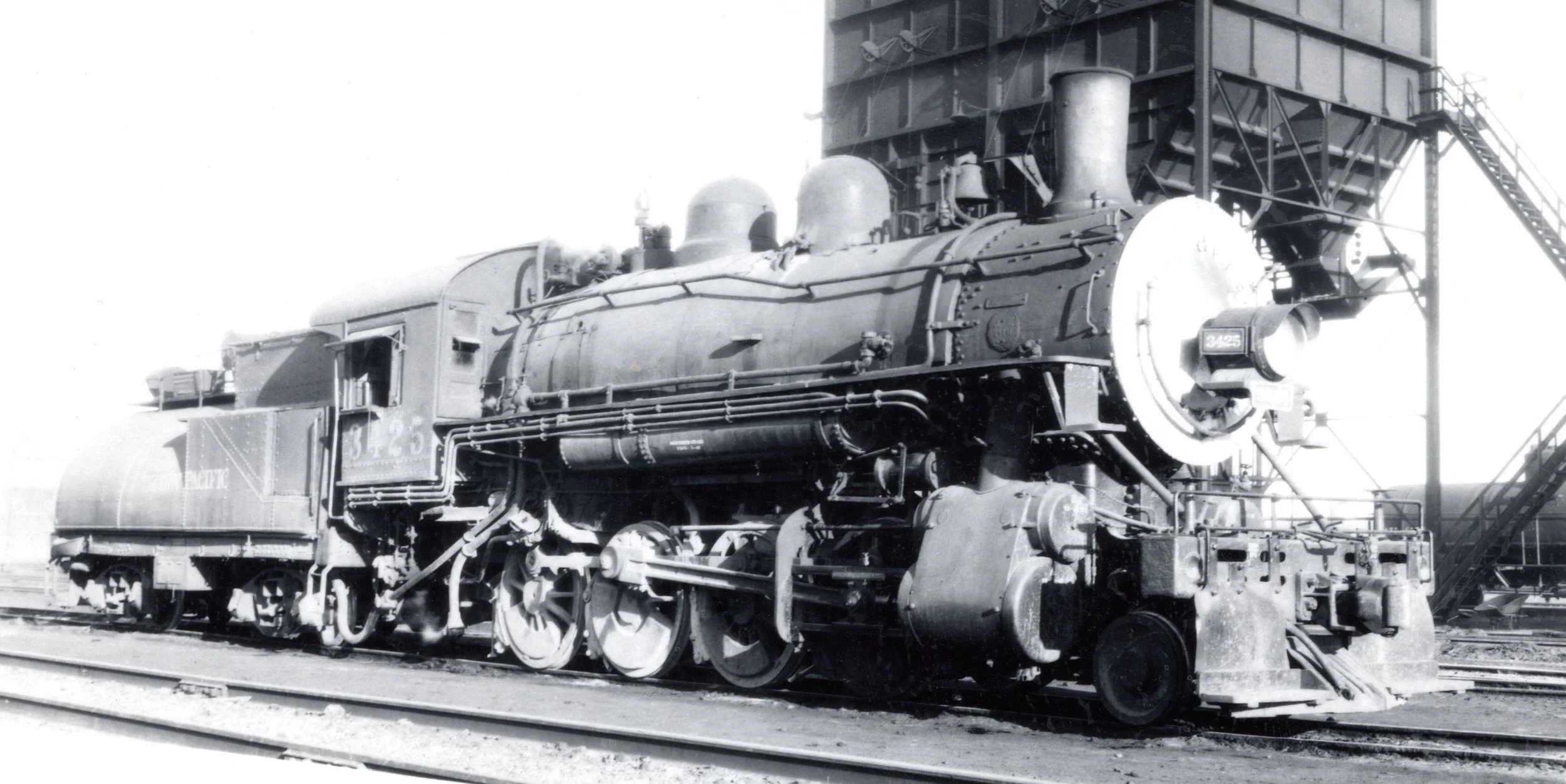 Southern Pacific Coal Burning Locomotive Photos
