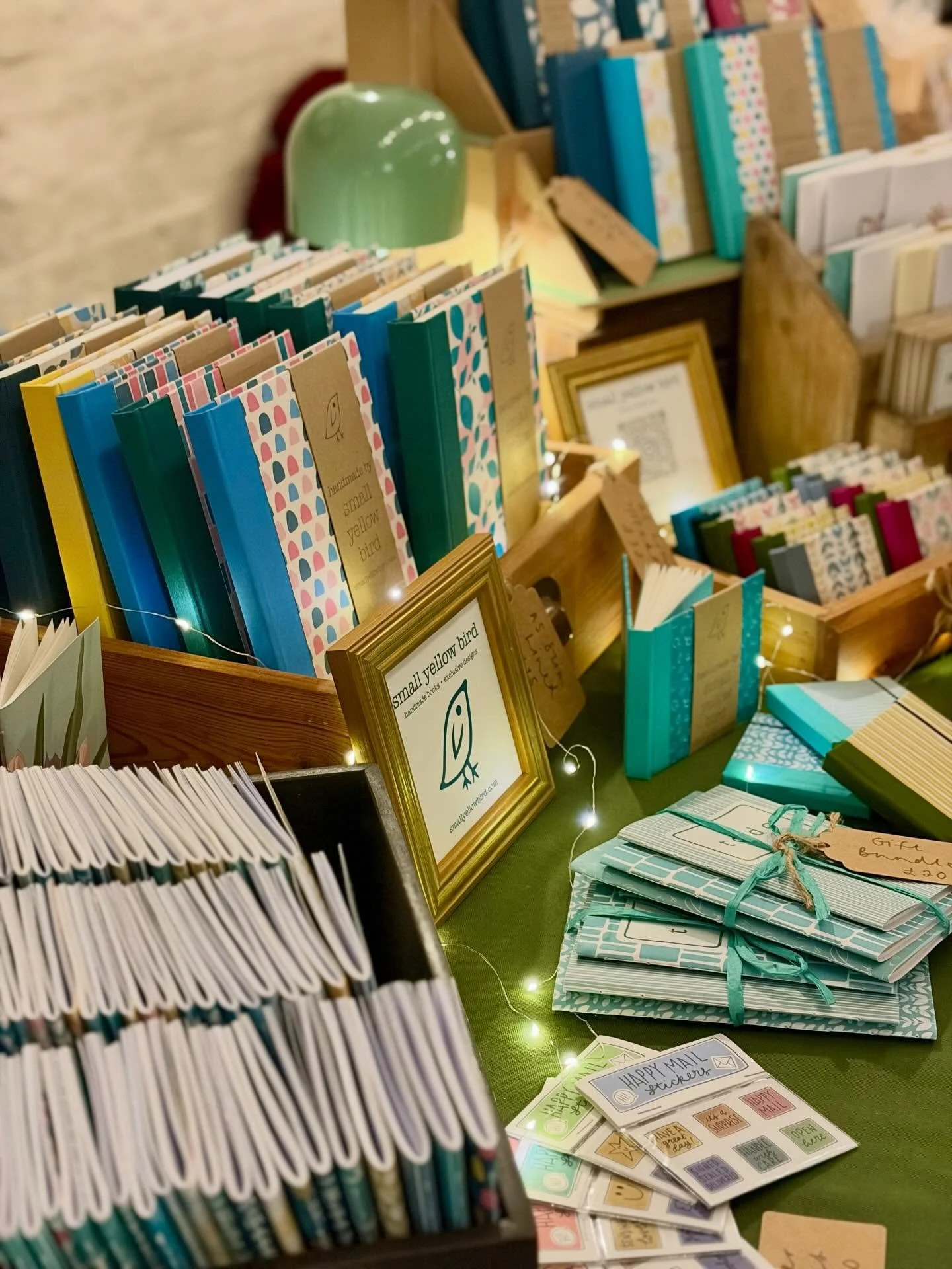 * t h i s  w e e k e n d *

Join me and a whole two floors (and more) of wonderful artists and makers here in Hove at the British Engineerium @thebritishengineerium for the Paper Daisy Christmas Fair @paperdaisyevents - we&rsquo;re open until 4.30 to