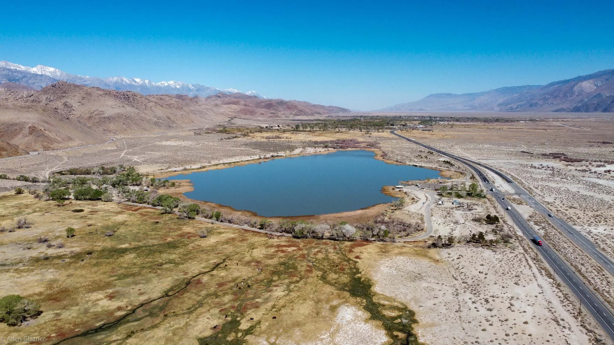  Diaz Lake, a graben along the Owens Valley fault system 