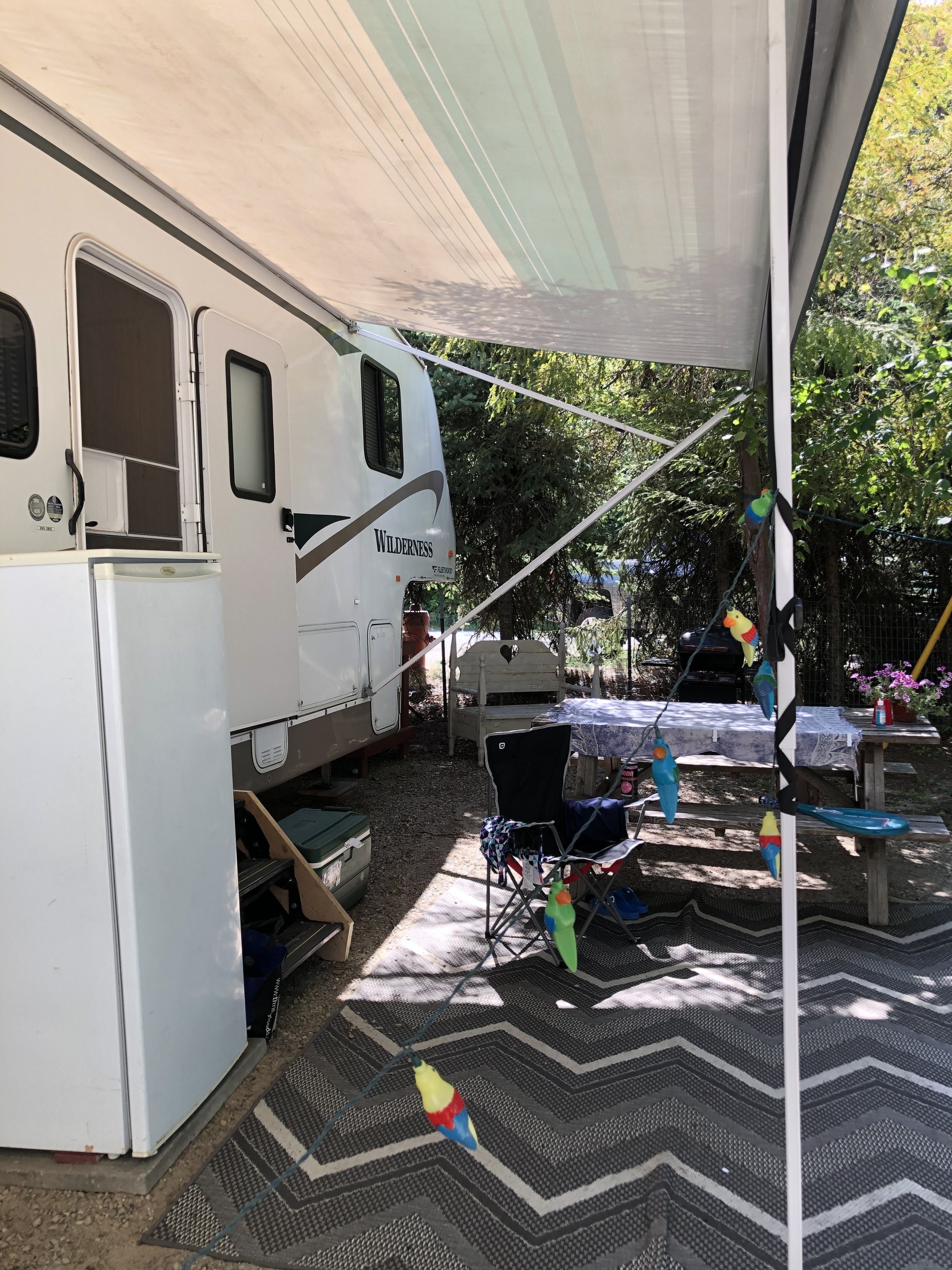 Cabins & Trailers — Silver Birch Resort