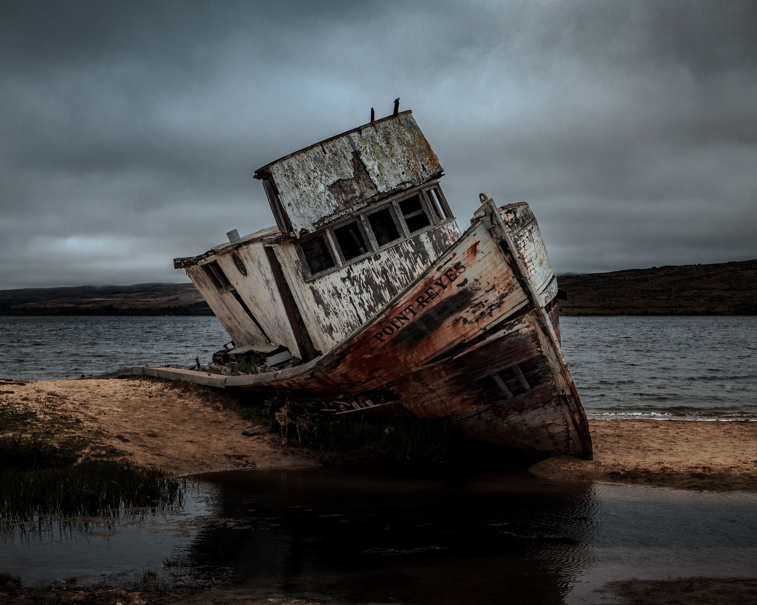 Stormy Point Reyes Shipwreck, CA - Canon EOS R + RF24-70mm f2.8