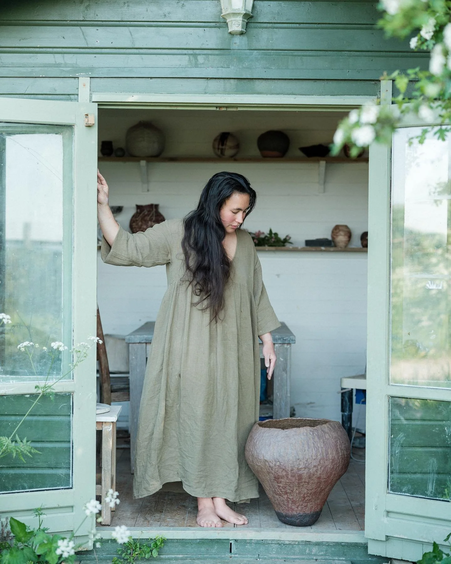 Hey hunnies 
Last day couple of days of Open Studios! 
We are in St Issey area and it would be lovely to see you ! 

I&rsquo;ve been delighted by the friendly faces gracing our family farm, familiar and new. It&rsquo;s a joy to talk pots, art, and li